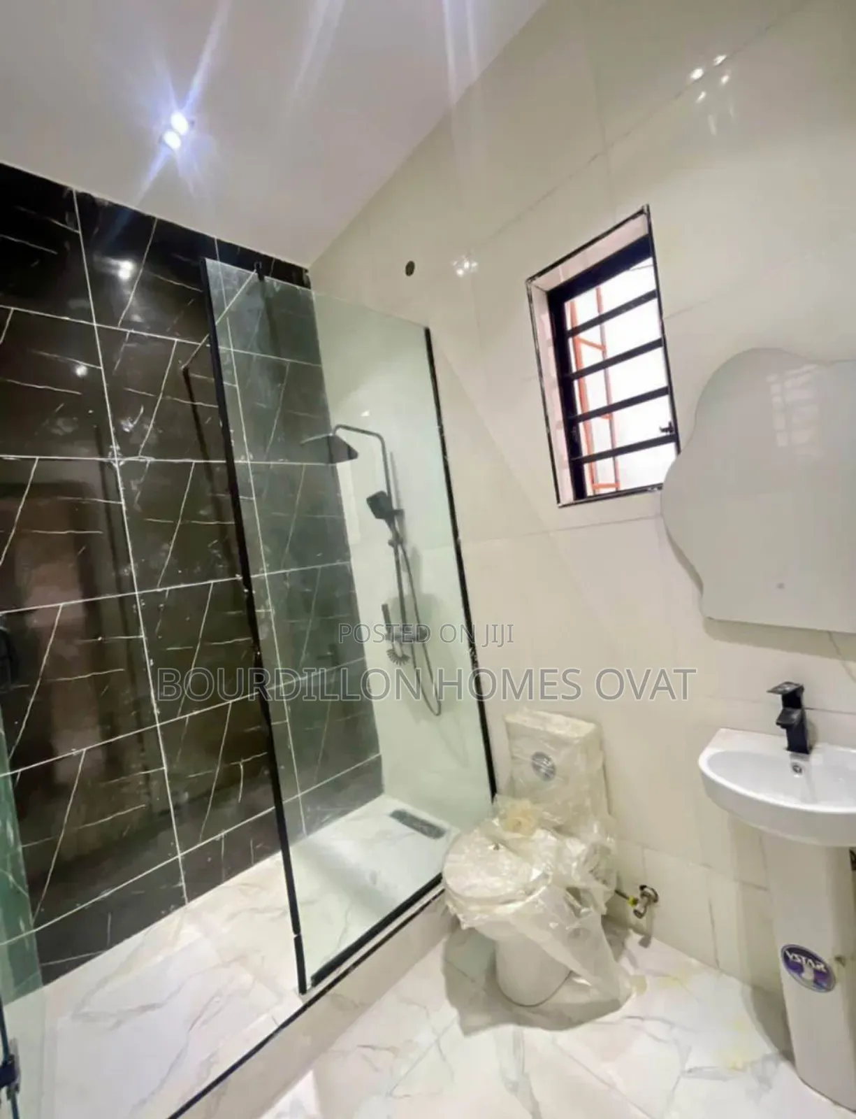 Furnished 5bdrm Duplex in Orchid Lekki Lagos for sale in Ilaje / Lekki