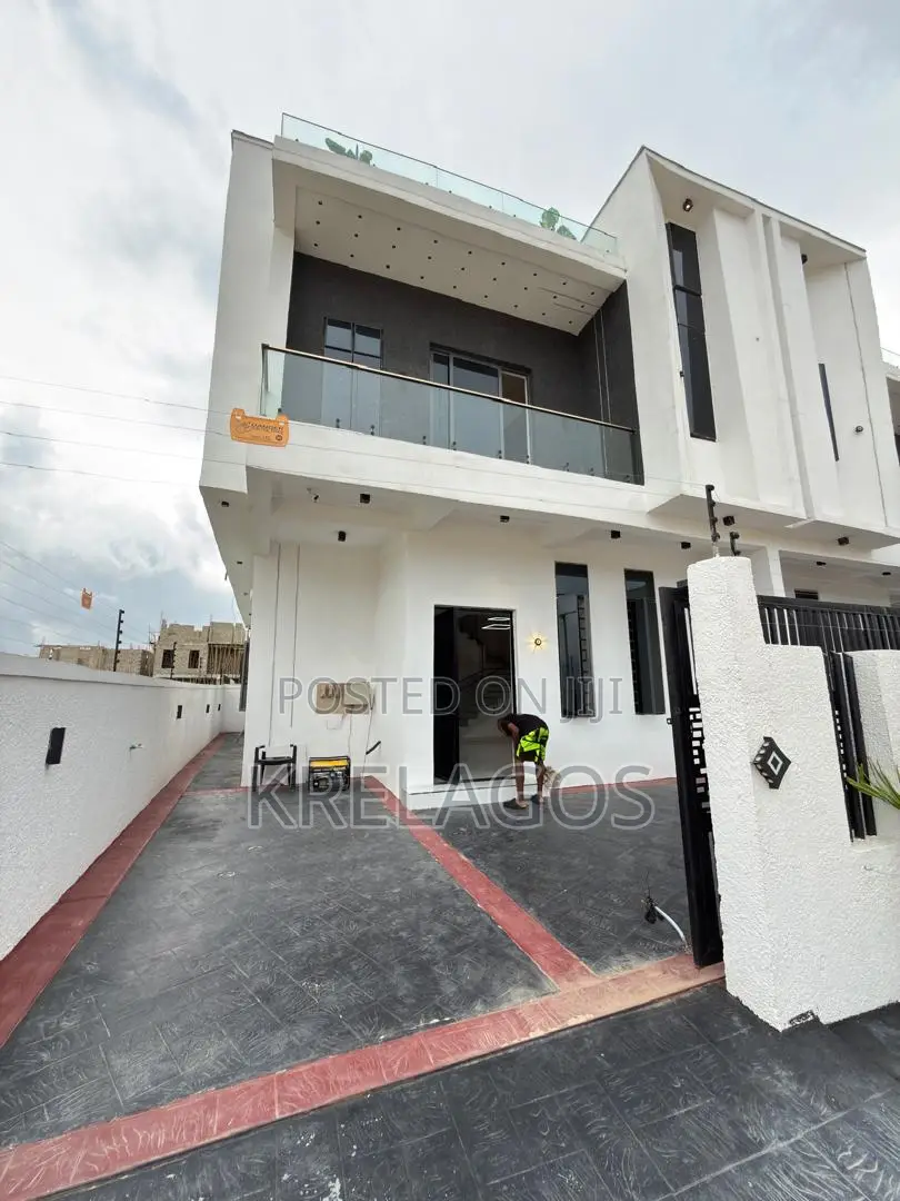 4bdrm Duplex in Ado / Ajah for sale in Ado / Ajah