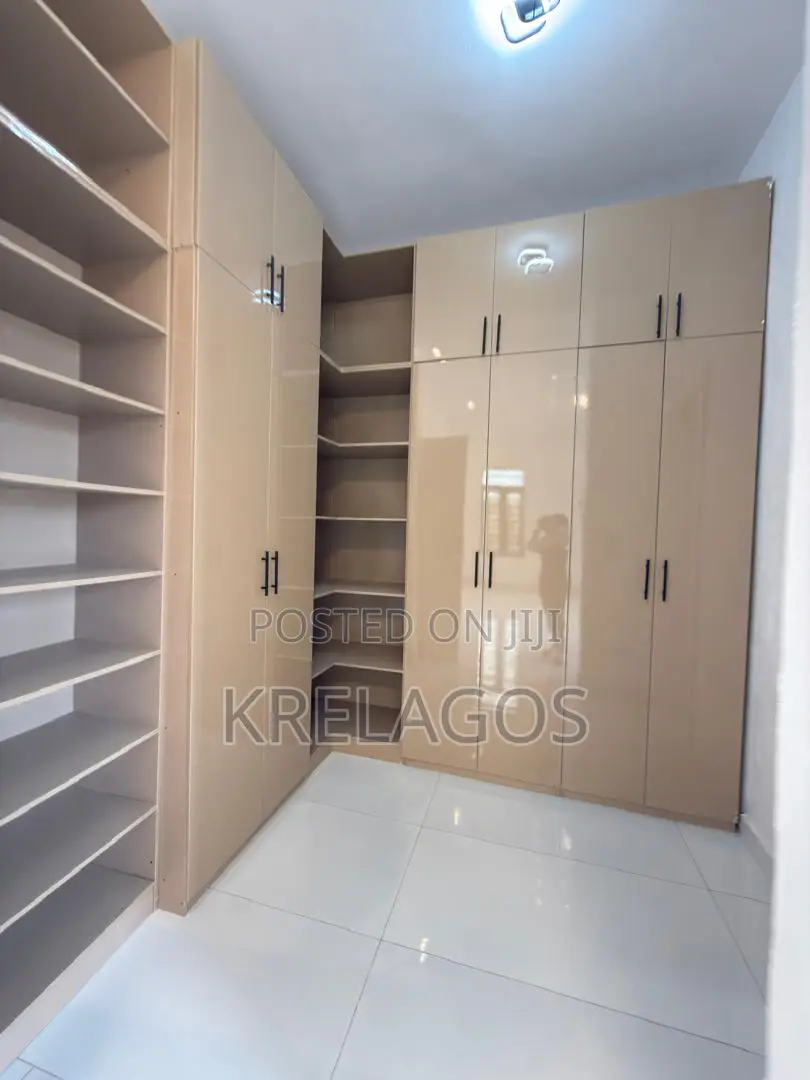 4bdrm Duplex in Ado / Ajah for sale in Ado / Ajah