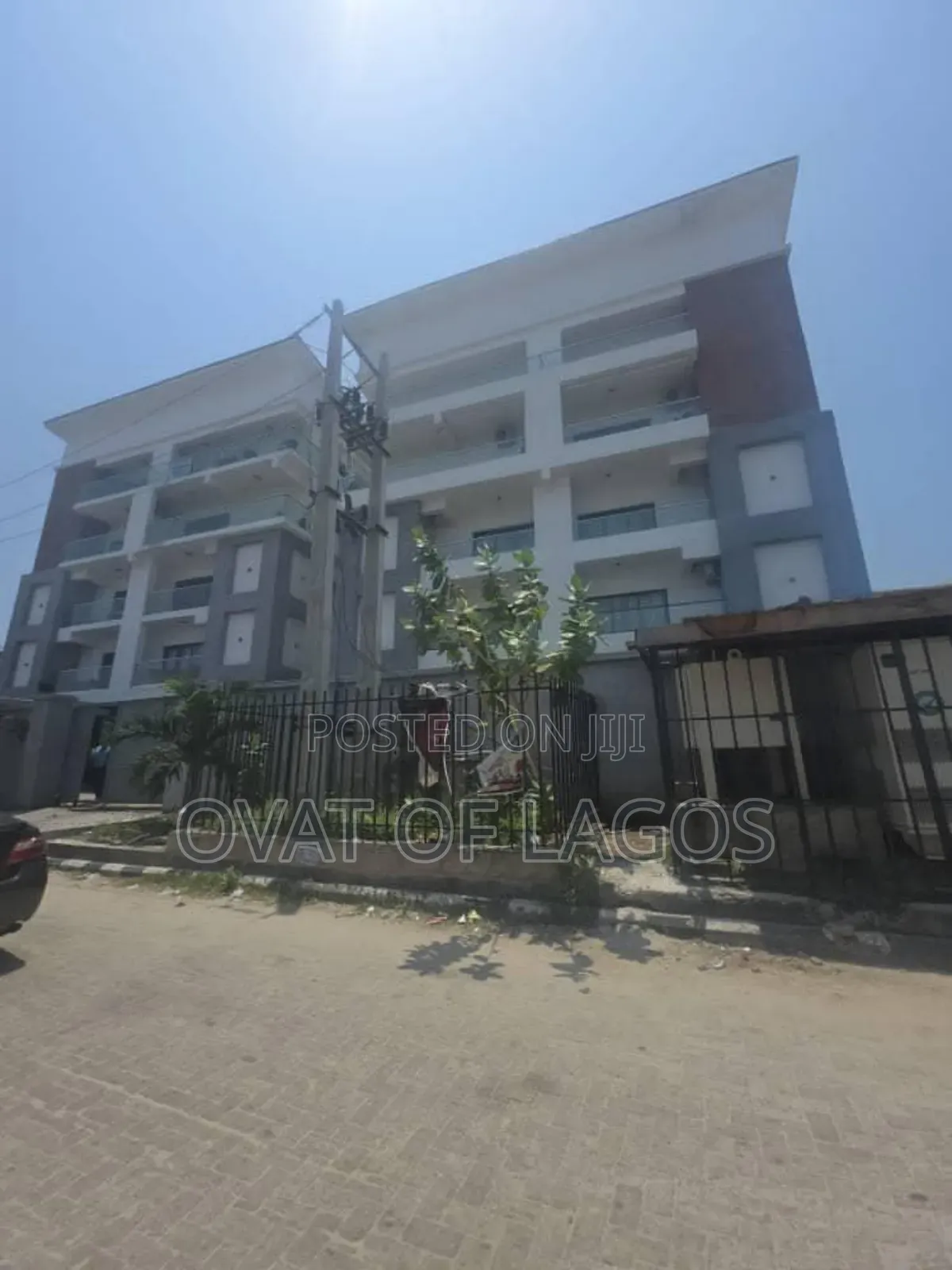 Furnished 2bdrm Penthouse in Lekki Phase 1( Lekki for rent in Lekki Phase 1
