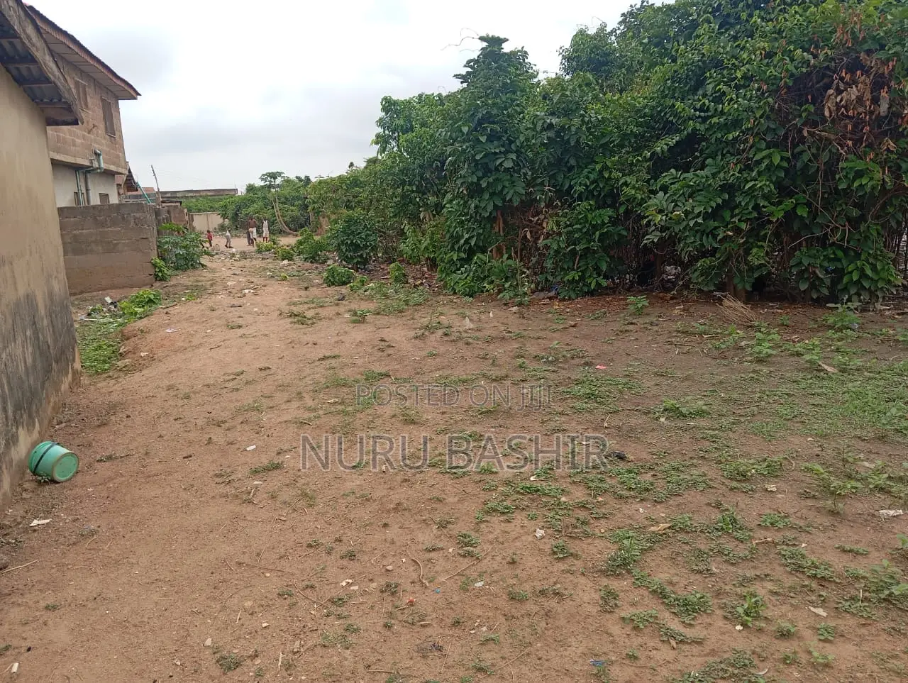 6 Plots of Land for Sale in Akala Express