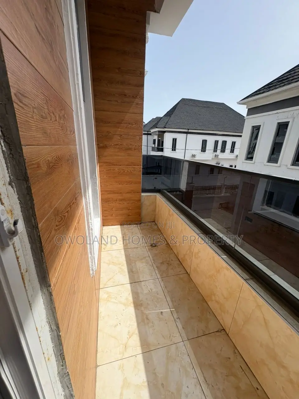 1bdrm Block of Flats in Royal Pine Estate, Lekki for rent in Lekki