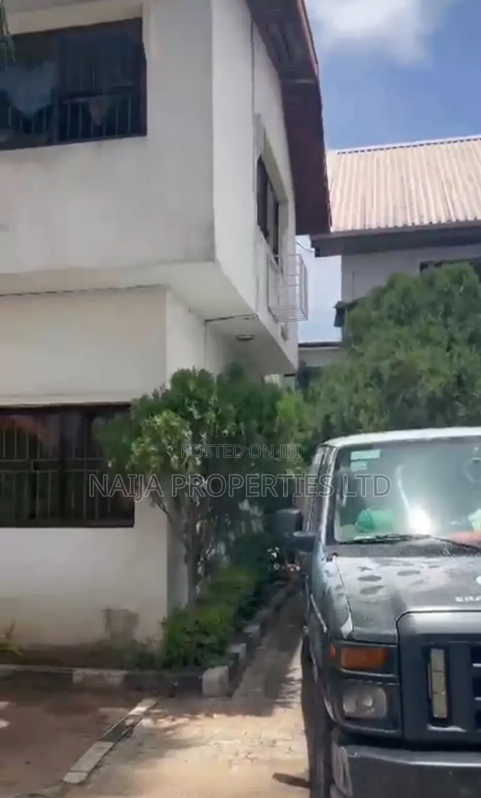 7 Bedroom Duplex in Victoria Island for Office Use in Ligali Ayorinde