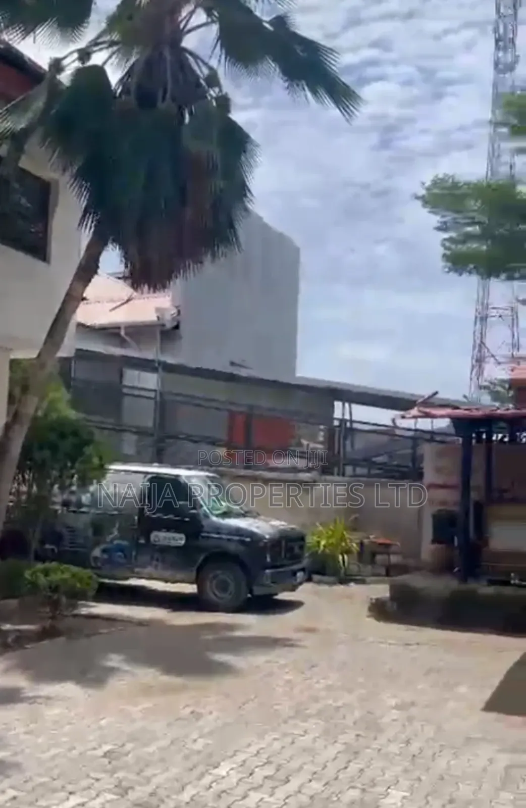 7 Bedroom Duplex in Victoria Island for Office Use in Ligali Ayorinde