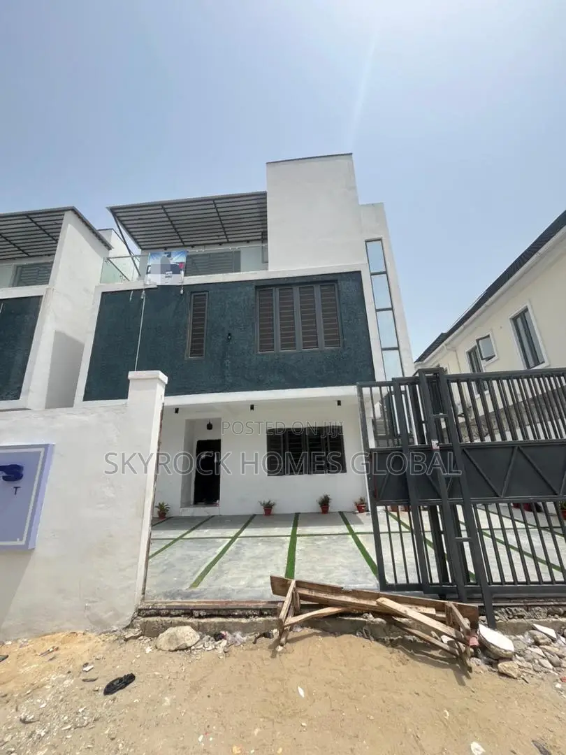 4bdrm Duplex in Ologolo for rent in Ologolo