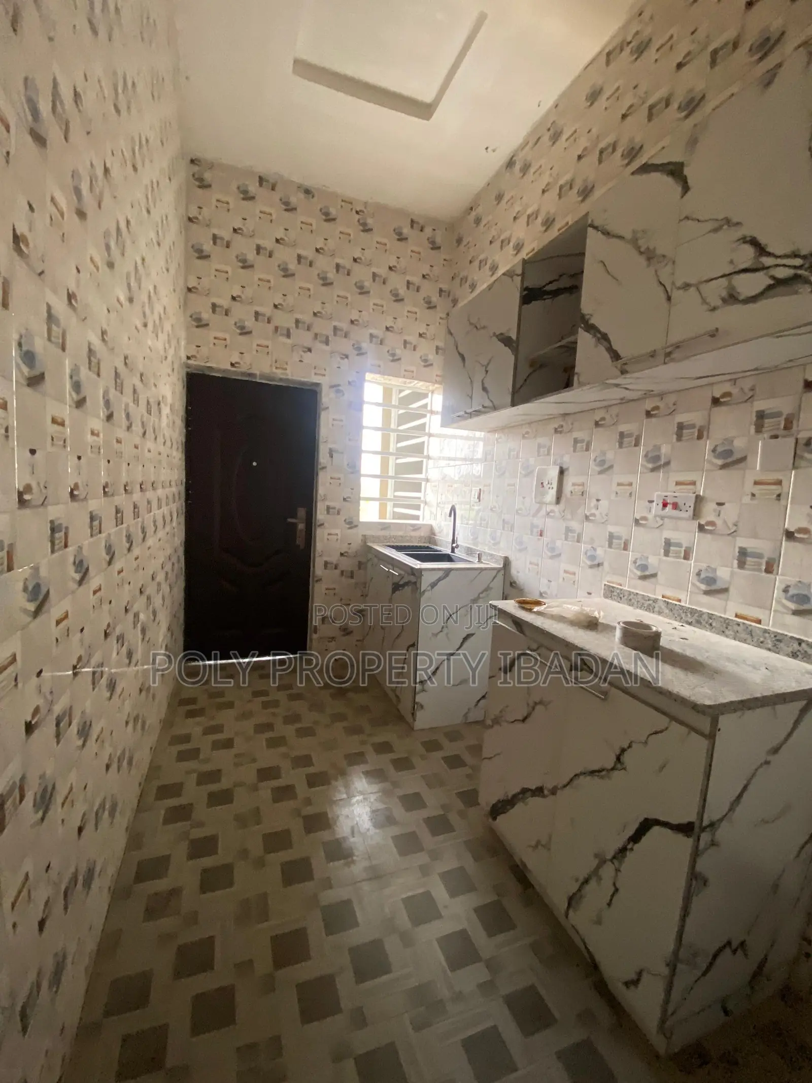 3bdrm Apartment in Okebadan Off Akala, Ibadan for rent in Ibadan