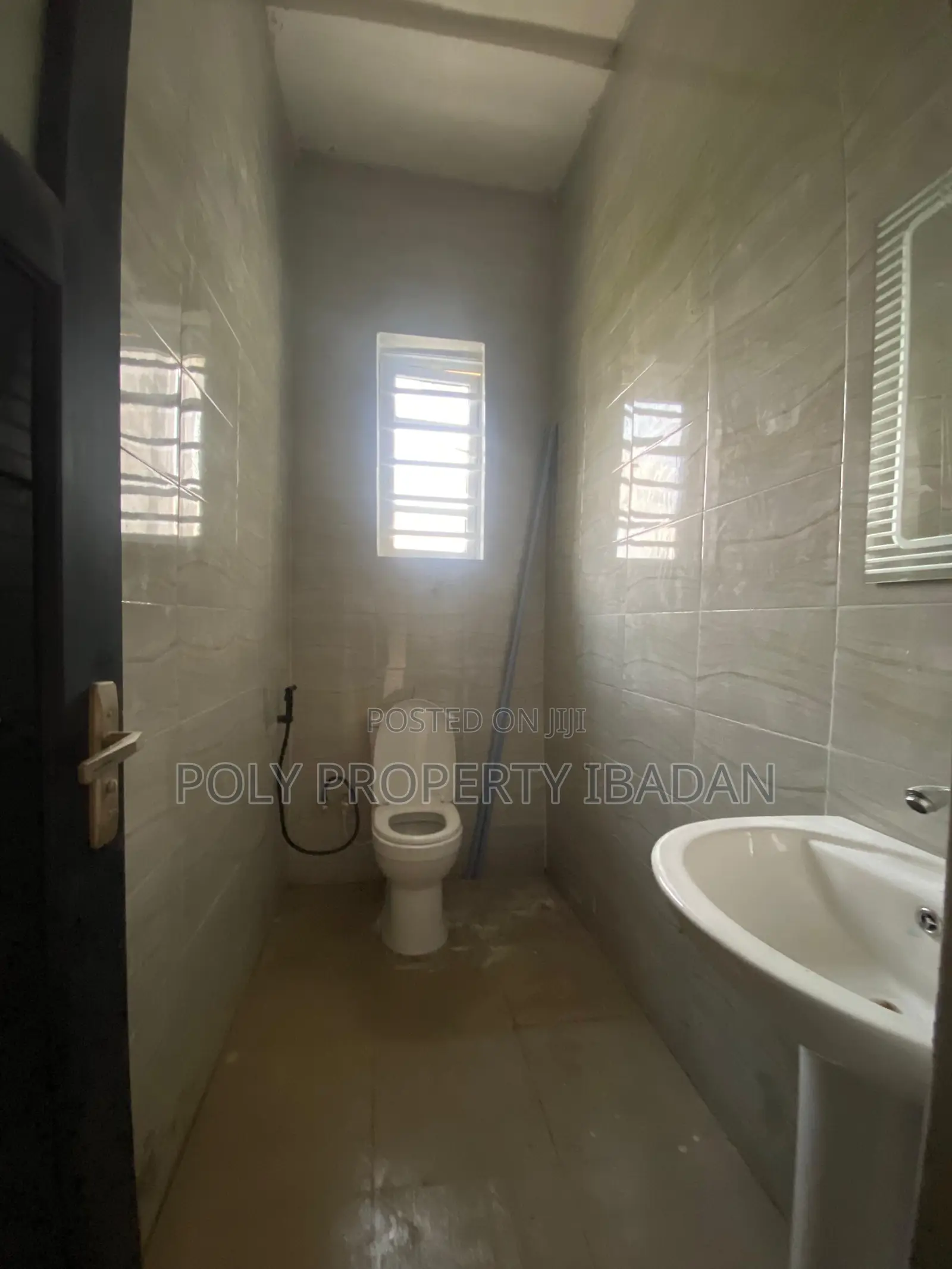 3bdrm Apartment in Okebadan Off Akala, Ibadan for rent in Ibadan