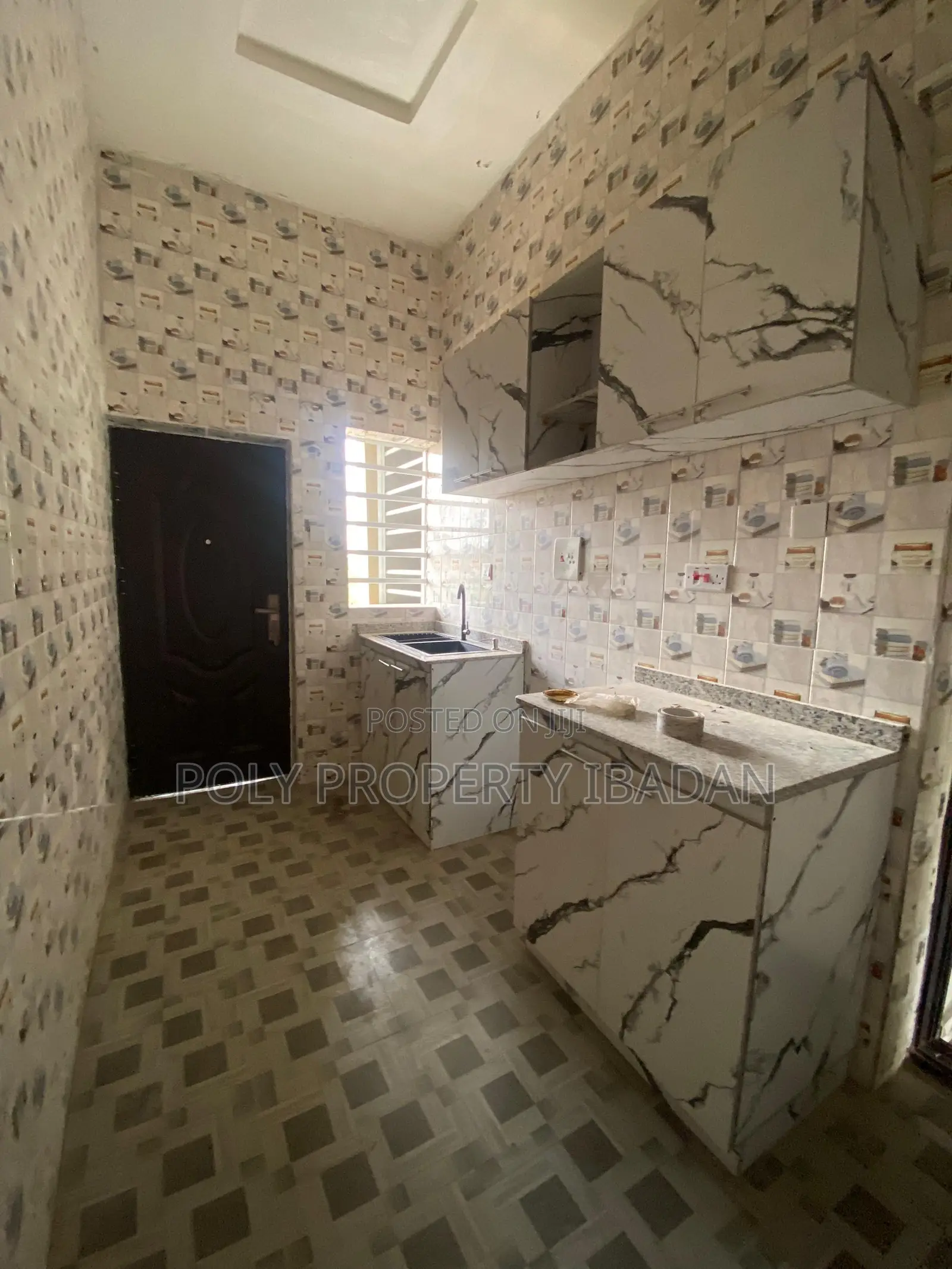 3bdrm Apartment in Okebadan Off Akala, Ibadan for rent in Ibadan
