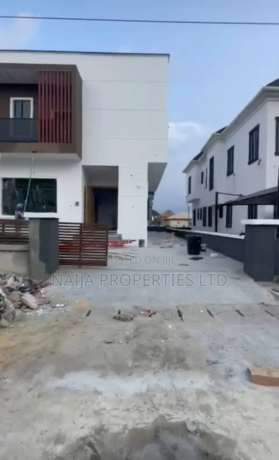 4bdrm Duplex in Sapphire Garden, Awoyaya for sale in Awoyaya