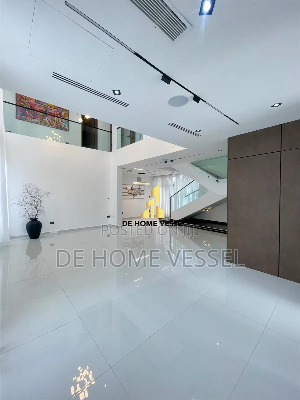 5bdrm Duplex in Ikate for sale in Ikate