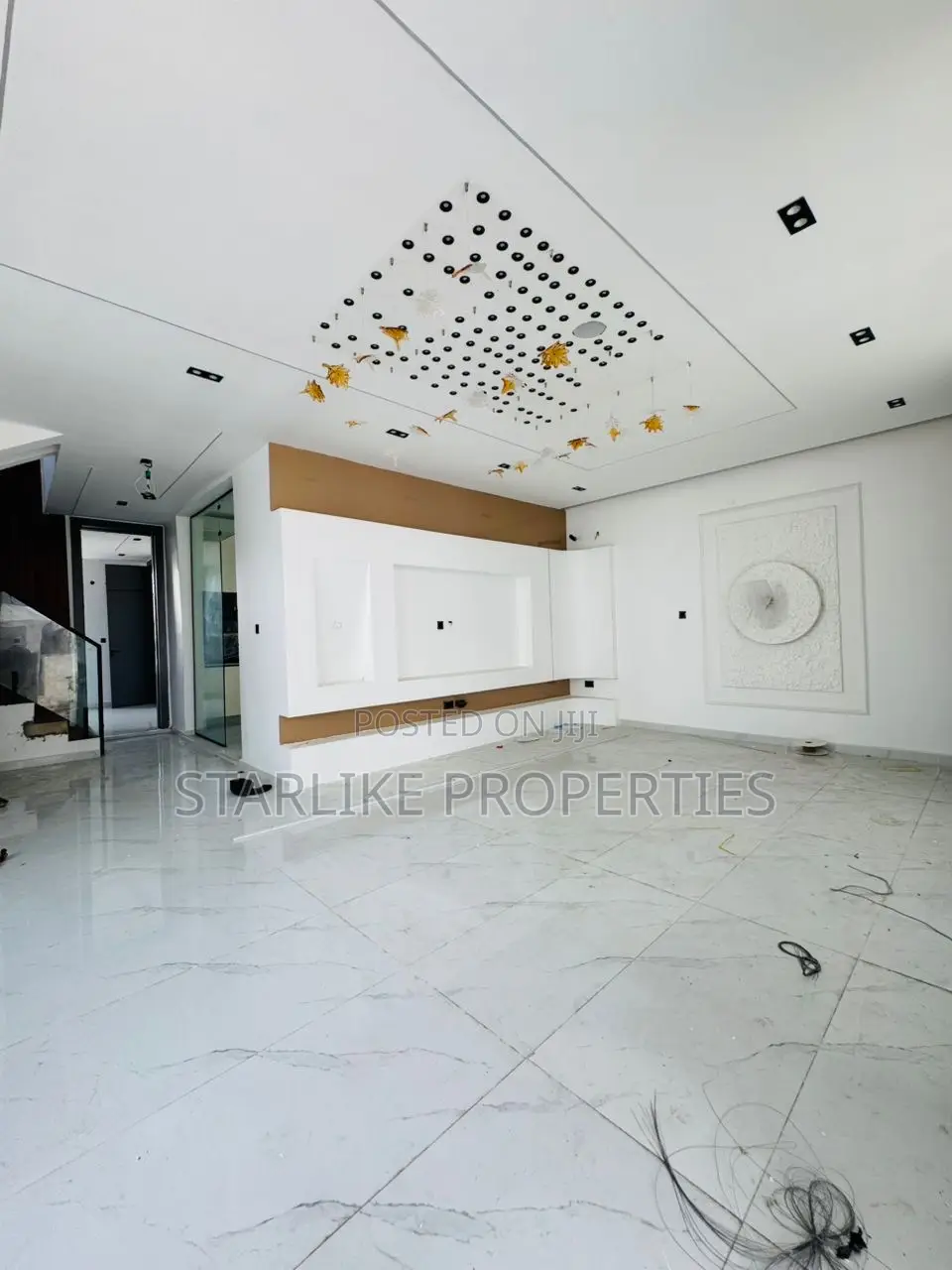 5bdrm House in Chevron for sale in Chevron