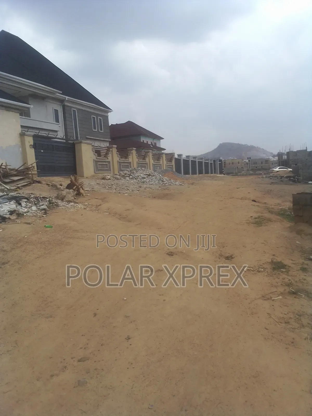 4 BDRM Duplex at DPC Level for Sale in Kubwa