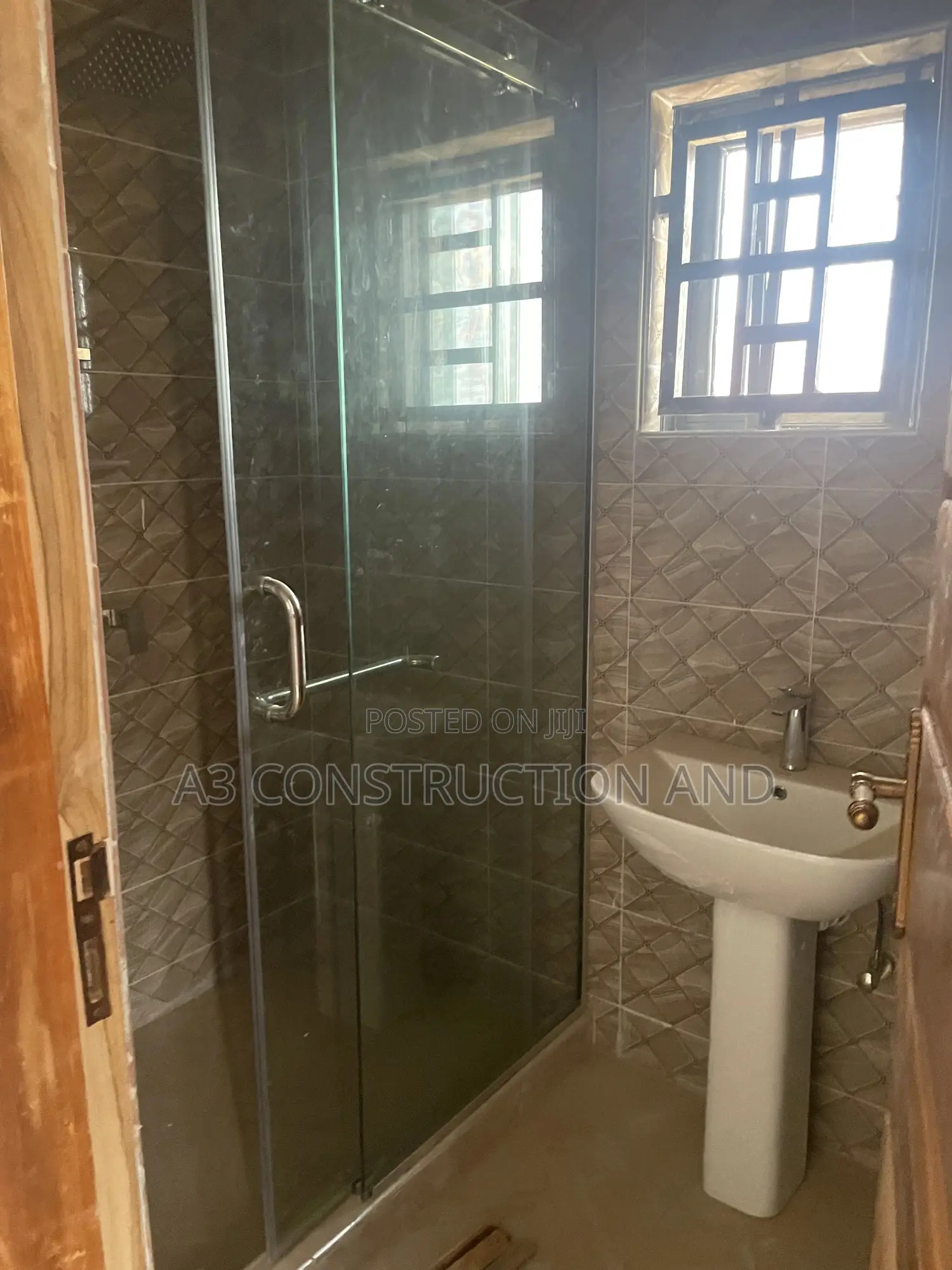 2bdrm Block of Flats in Omolayo ,Shobande, for rent in Akobo