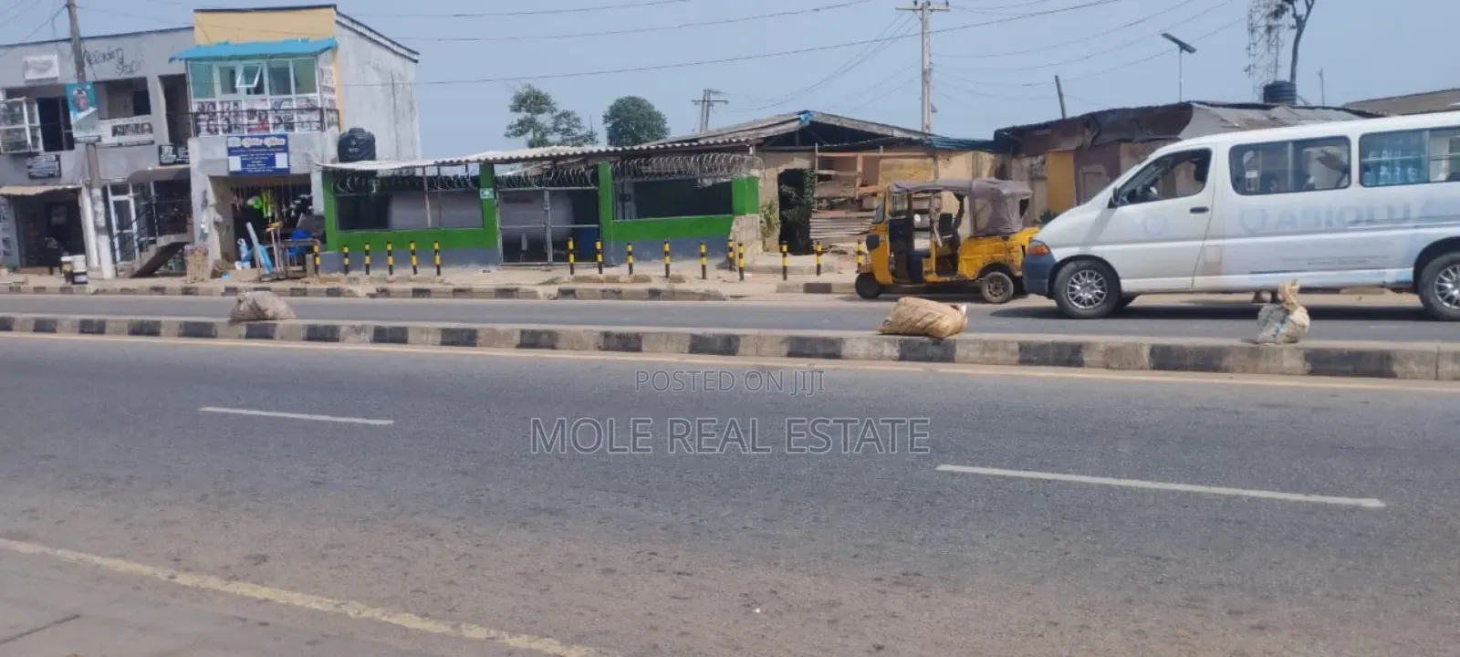 Funtional 2.5 Tones Gas Skid Ikotun Alimosho Lagos in Ikotun / Ikotun/Igando
