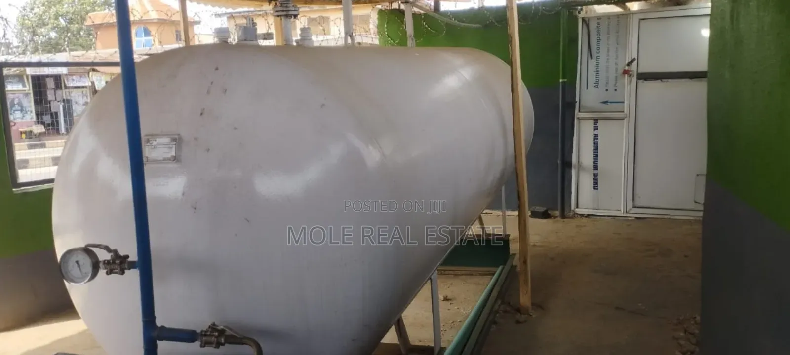 Funtional 2.5 Tones Gas Skid Ikotun Alimosho Lagos in Ikotun / Ikotun/Igando