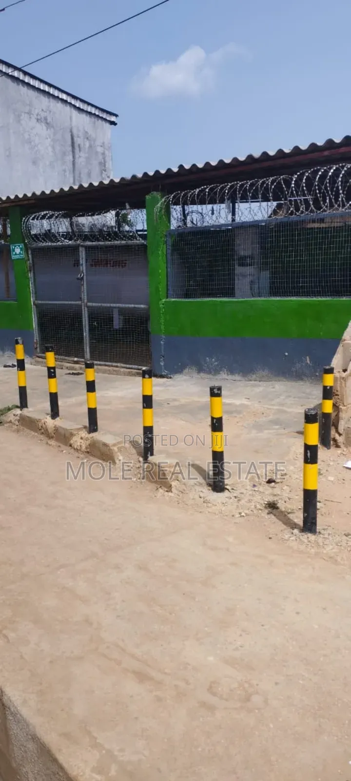 Funtional 2.5 Tones Gas Skid Ikotun Alimosho Lagos in Ikotun / Ikotun/Igando
