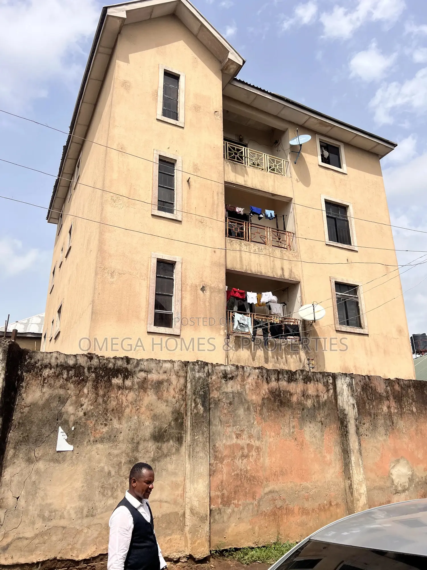 3bdrm Block of Flats in Agbama, Umuahia for sale in Umuahia