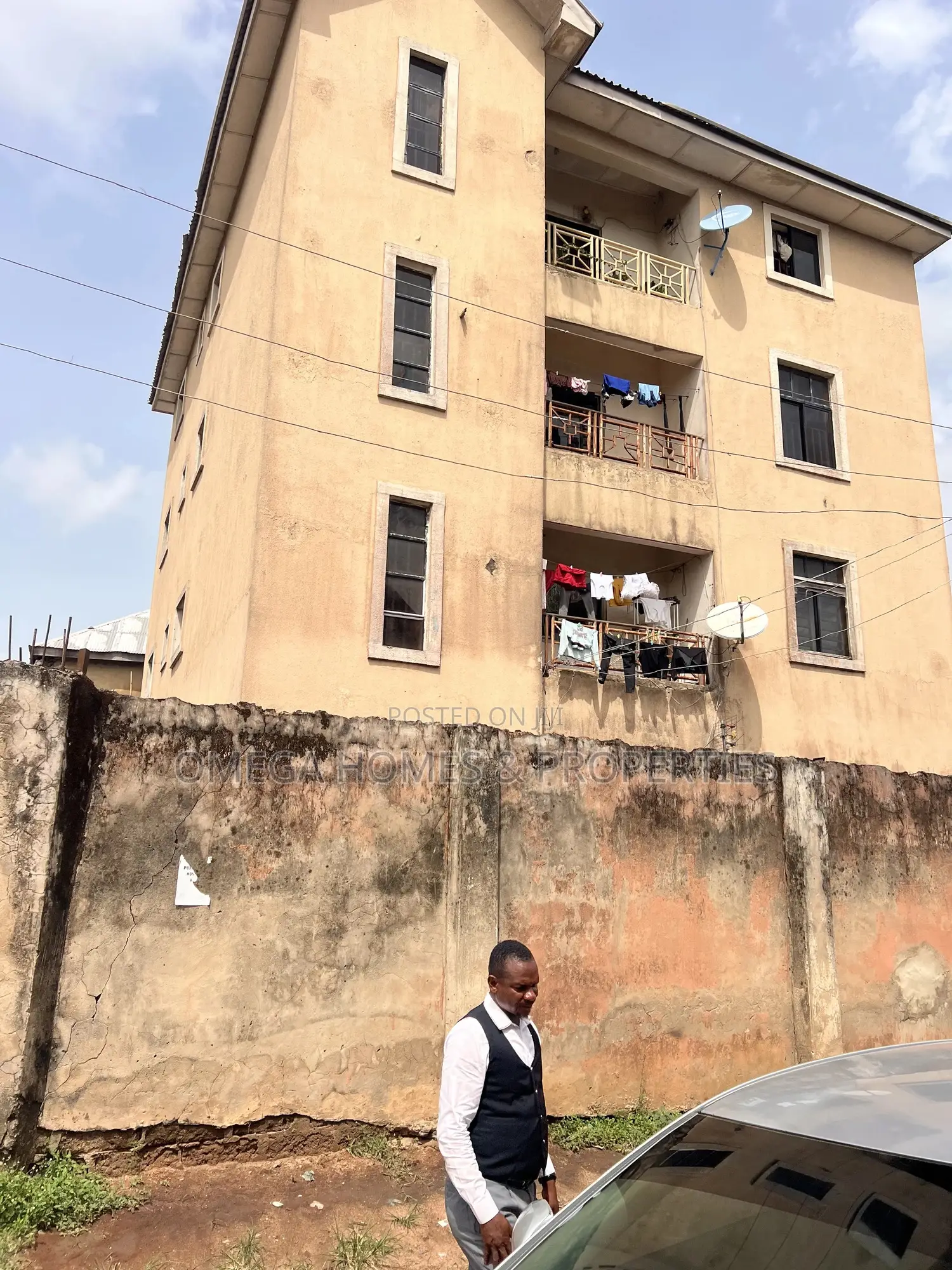 3bdrm Block of Flats in Agbama, Umuahia for sale in Umuahia