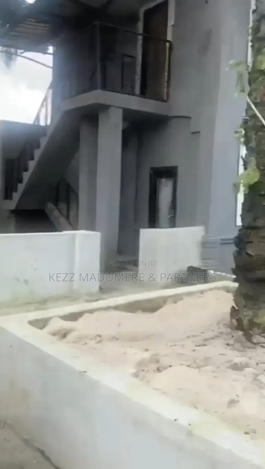 To Let/ Lease : 51 Rooms Hotel at Agip, Ph in New Layout