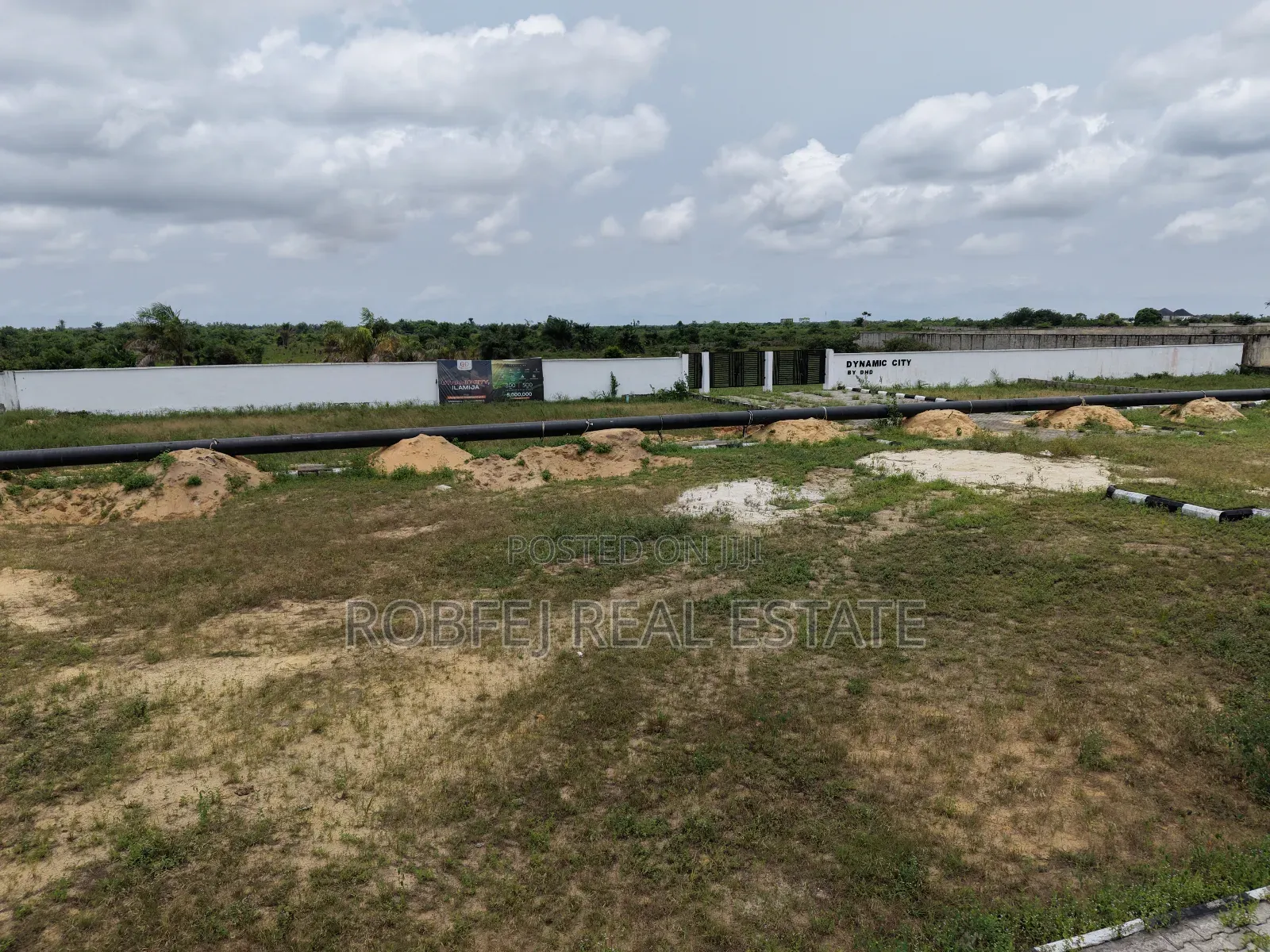 Prime Land Opportunity On Distress Sale in Elerangbe