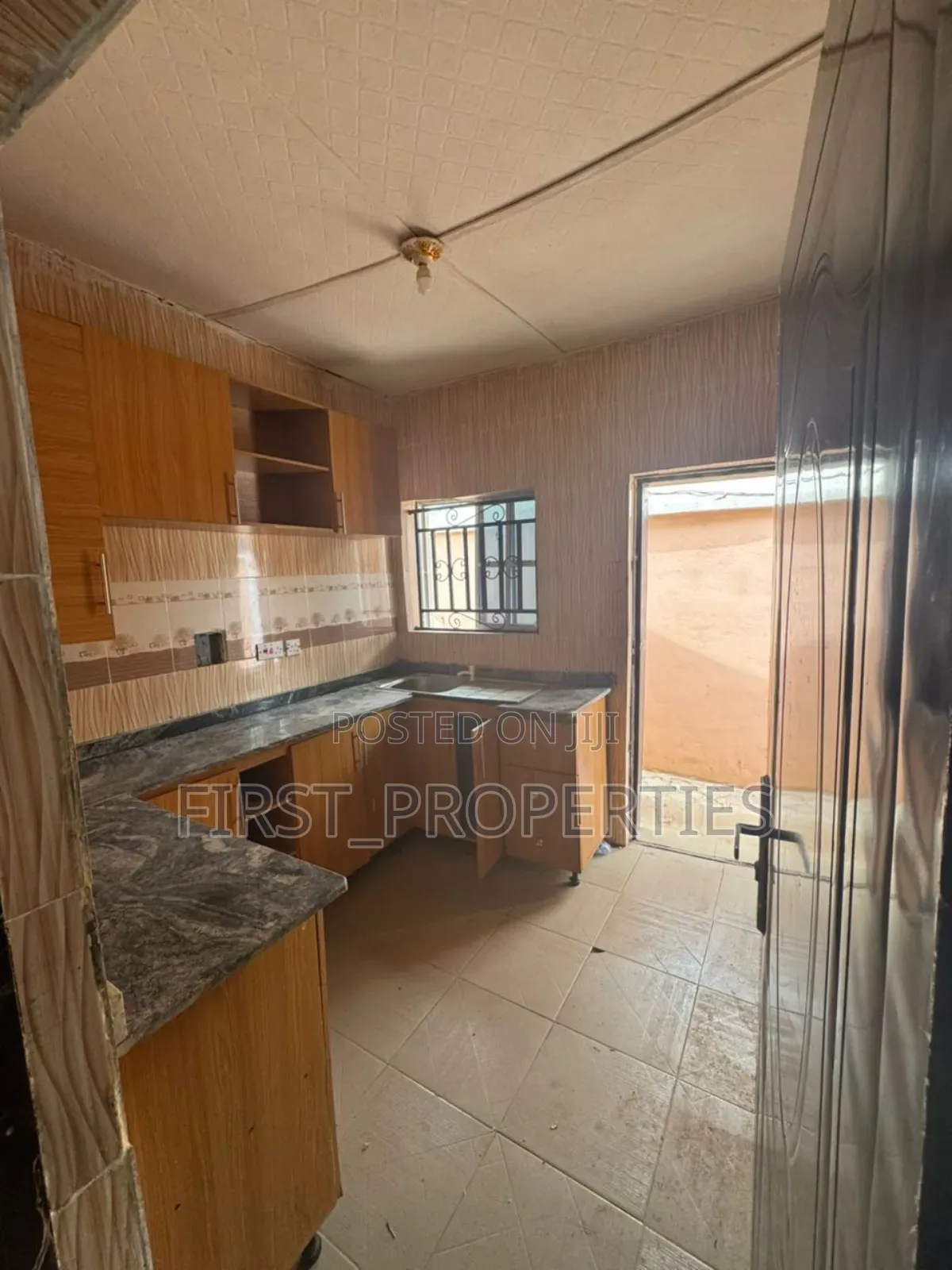 Furnished 3bdrm Bungalow in Behind Butoal, Apata for sale in Apata