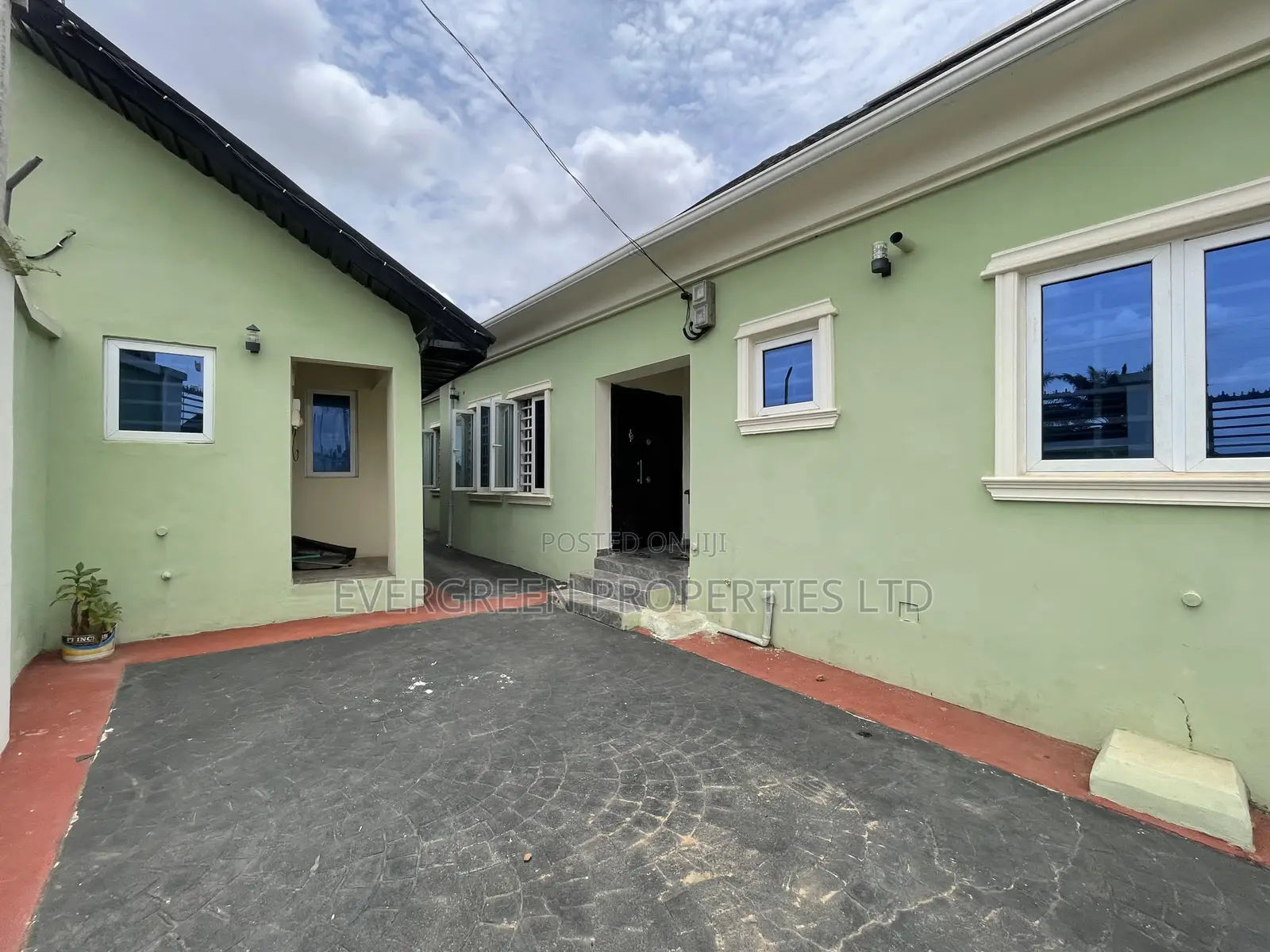 2bdrm Bungalow in Idishin for rent in Idishin