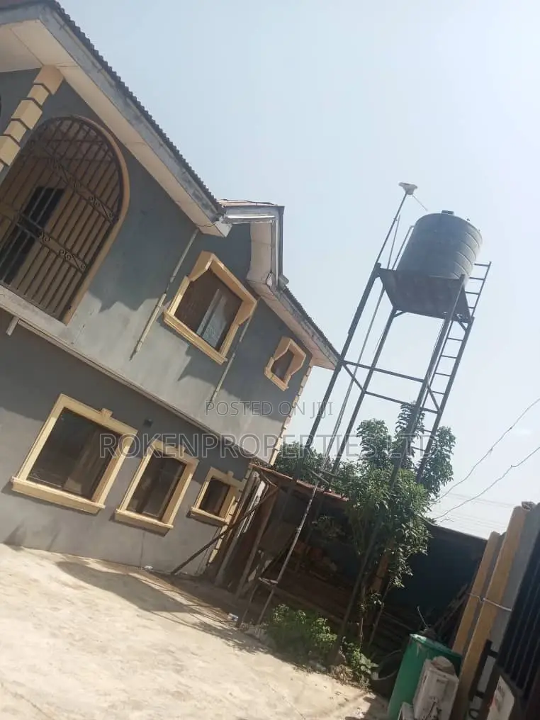 8bdrm Duplex in Oki Olodo, Iwo Road for sale in Iwo Road