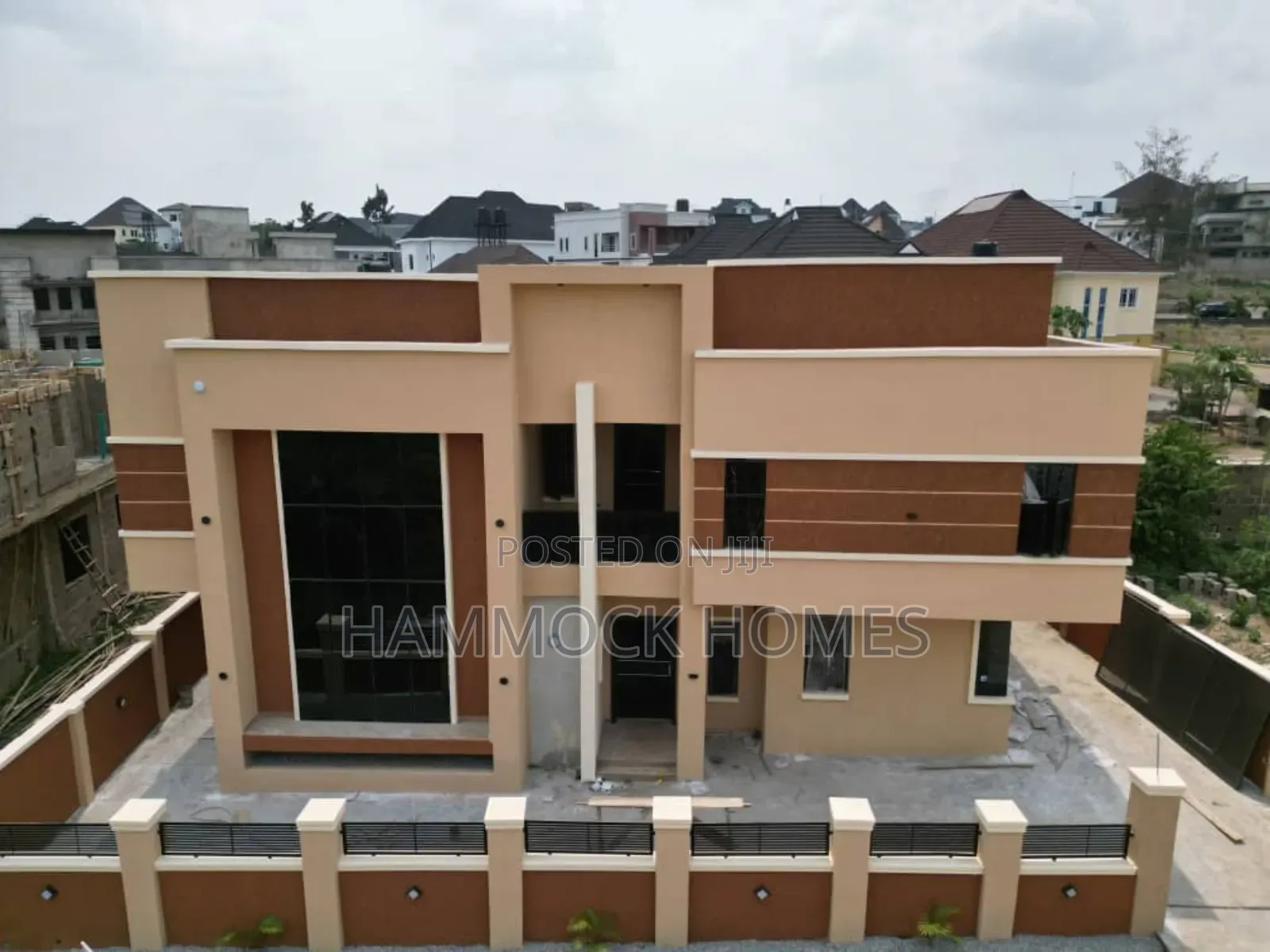 4bdrm Duplex in Carlton Gate Estate, Akobo for sale in Akobo