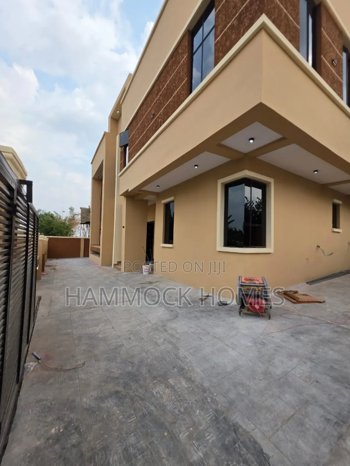 4bdrm Duplex in Carlton Gate Estate, Akobo for sale in Akobo