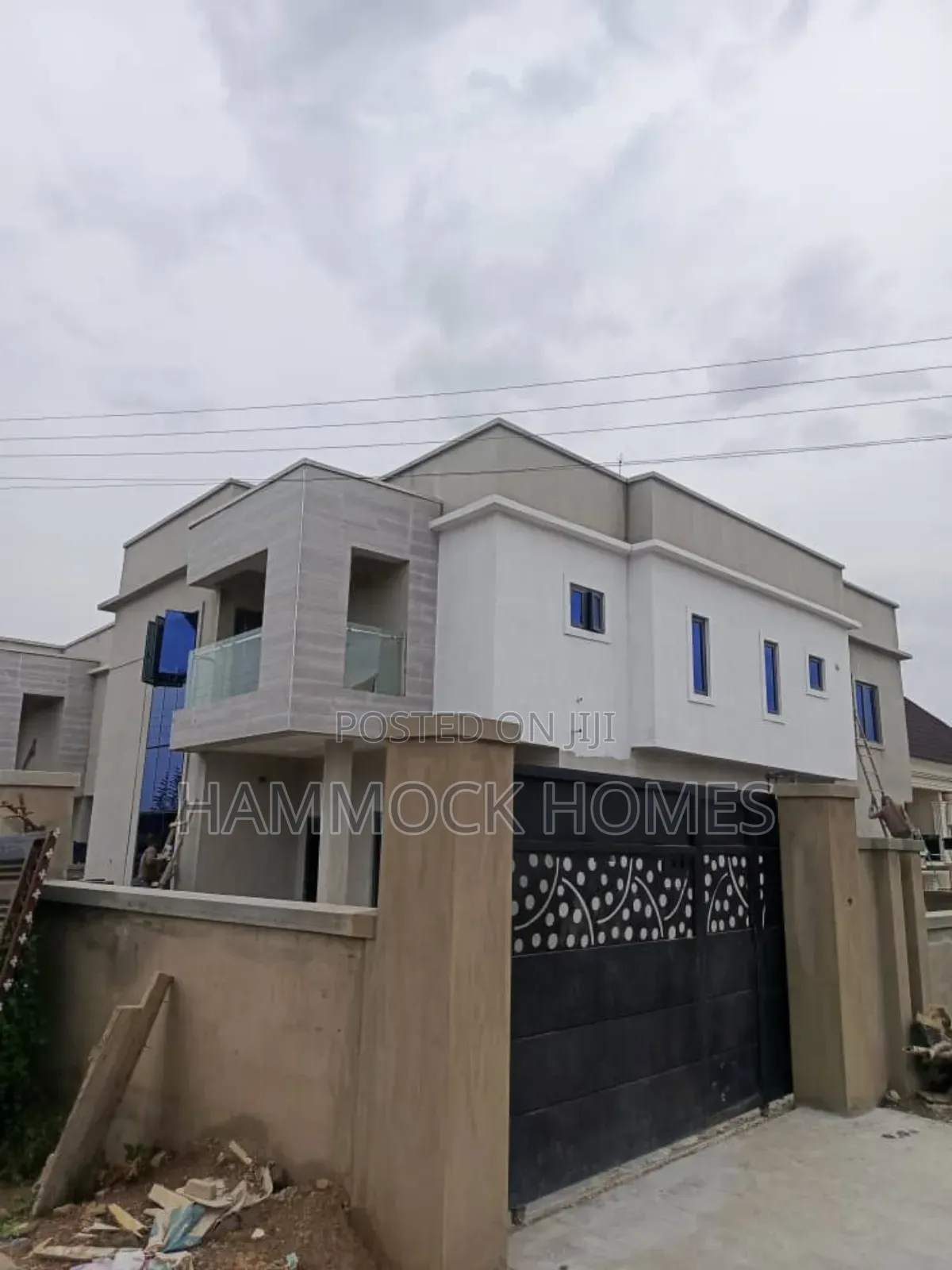 4bdrm Duplex in Akala Estate, Akobo for sale in Akobo