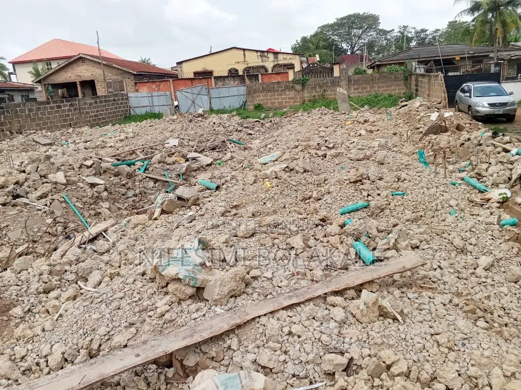 Fenced and Gated 1 Plot of Land With Borehole Water at Ajibode Ibadan. in Ojoo
