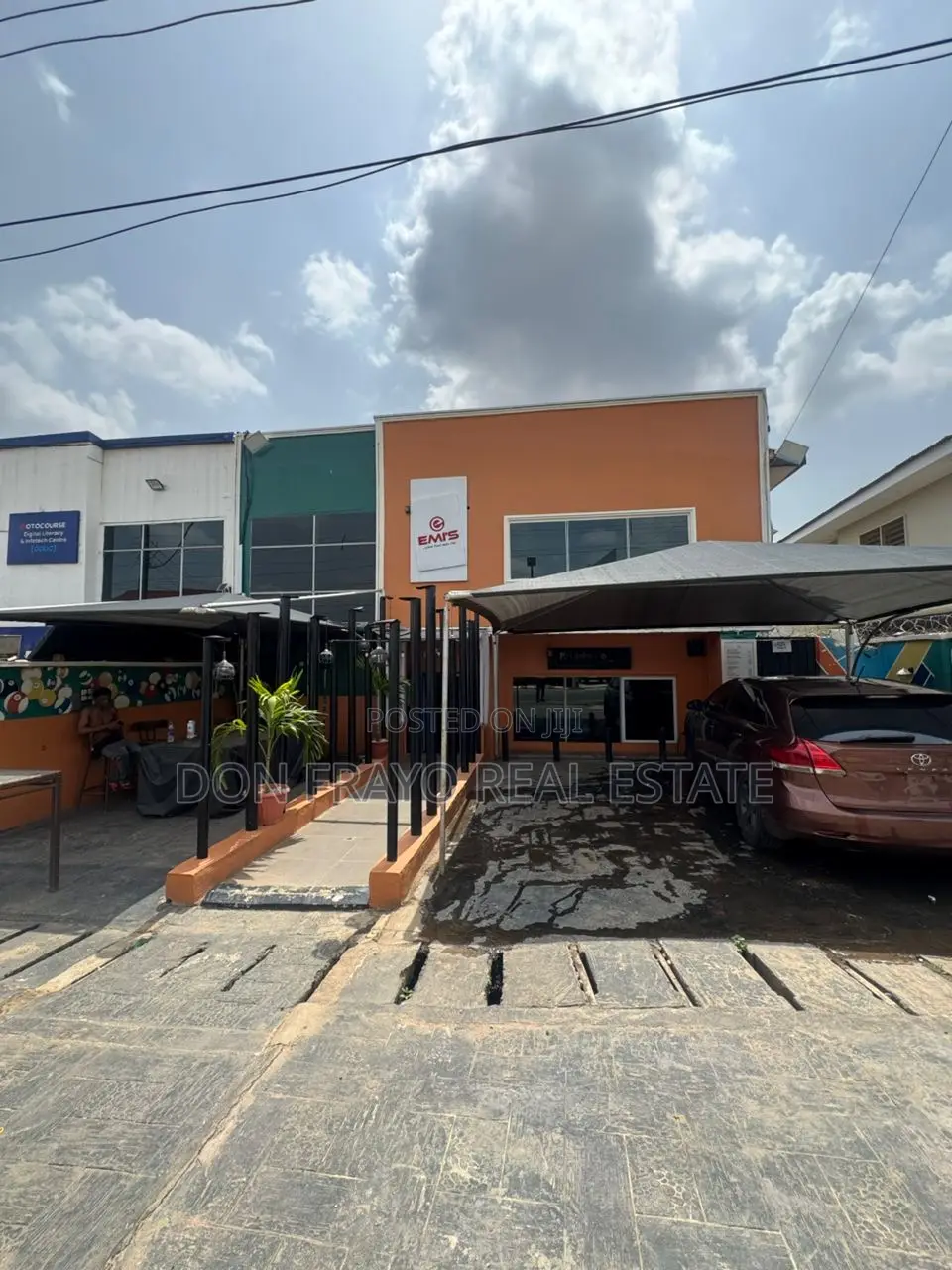 Fully Furnished Eatery Lounge, Car Wash Space to Let at New Bodija in Bodija