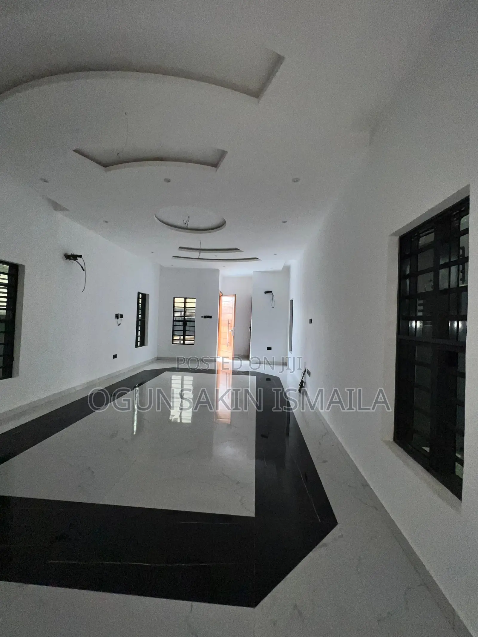 4bdrm Duplex in Omole Estate for rent in Omole Phase 1