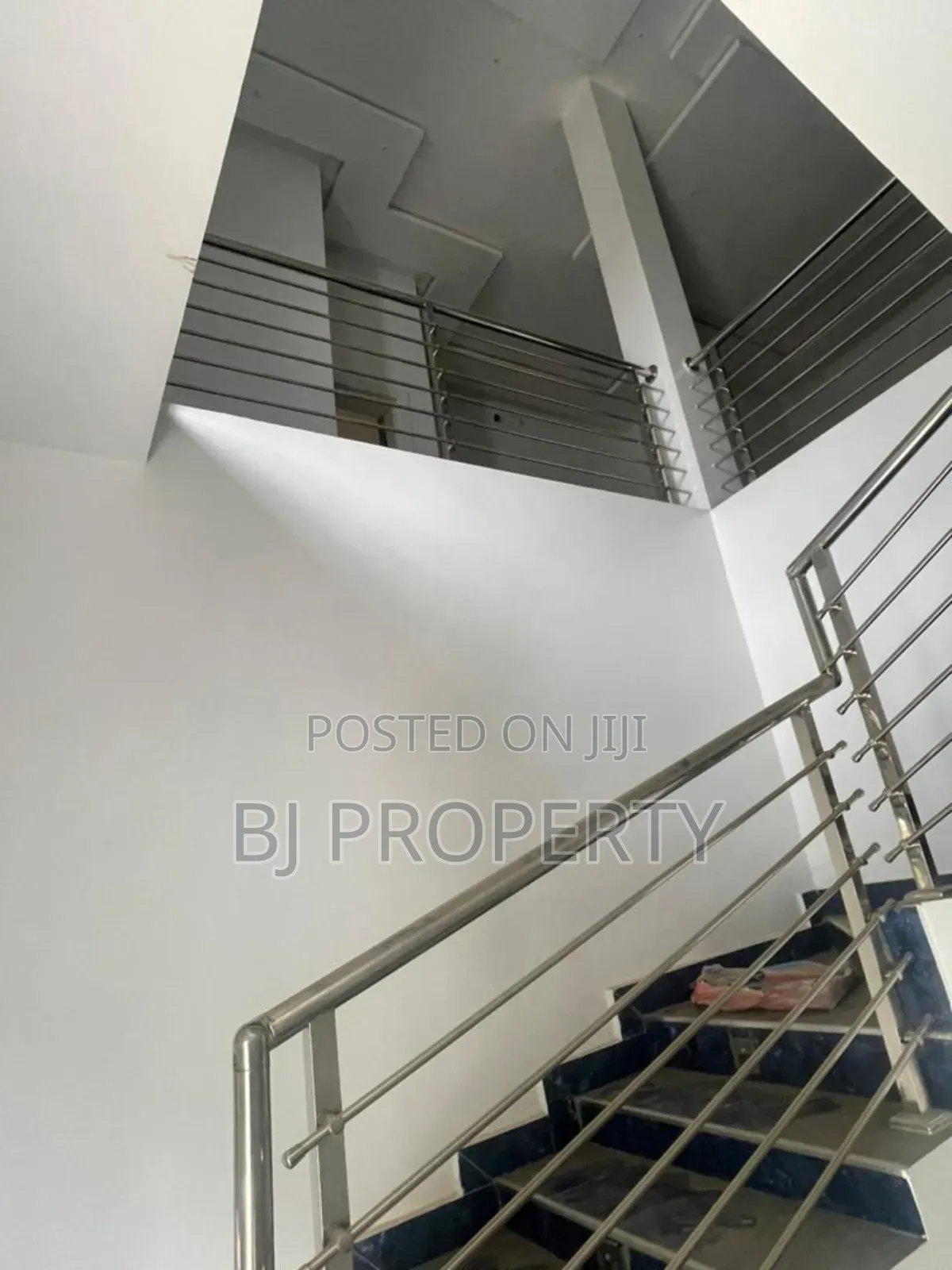 2bdrm Duplex in Fha, Lugbe District for rent in Lugbe District
