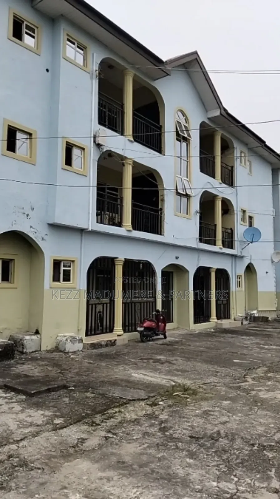 2bdrm Block of Flats in Back Of Nta Station,, Obio-Akpor for sale in Obio-Akpor