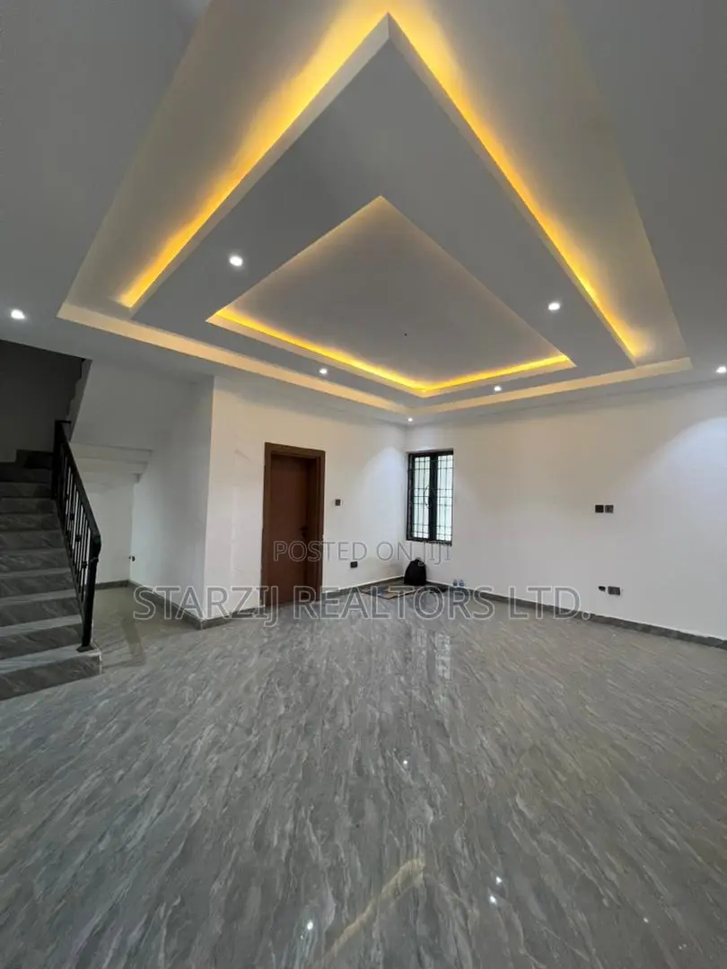 4bdrm Duplex in Wuye for sale in Wuye