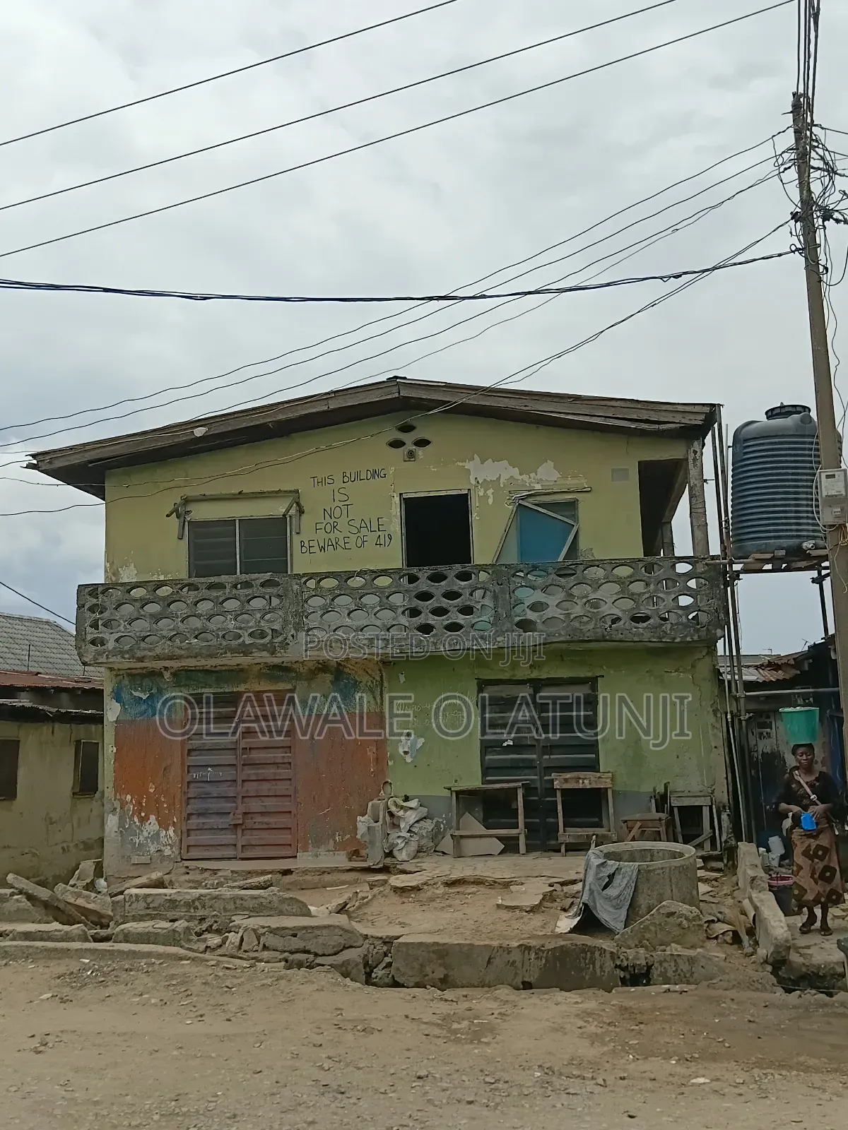 3bdrm Block of Flats in Amuwo for sale in Amuwo-Odofin