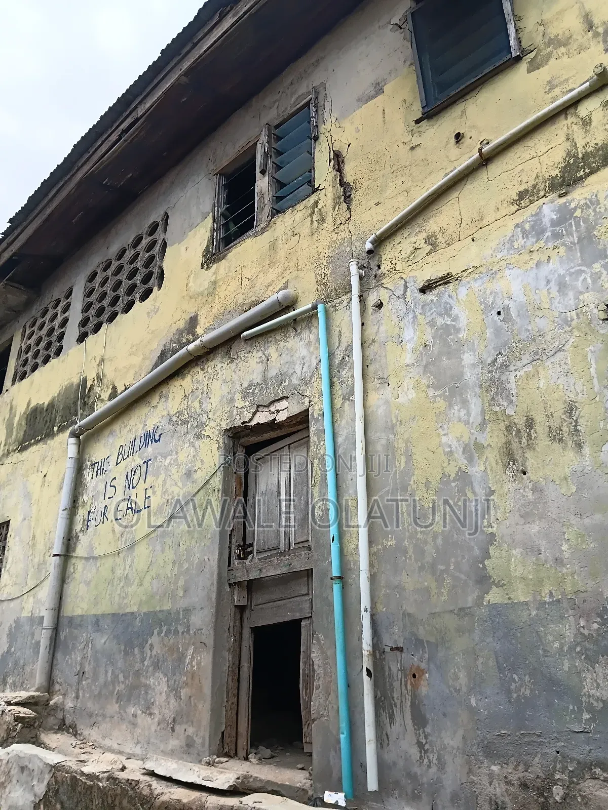 3bdrm Block of Flats in Amuwo for sale in Amuwo-Odofin