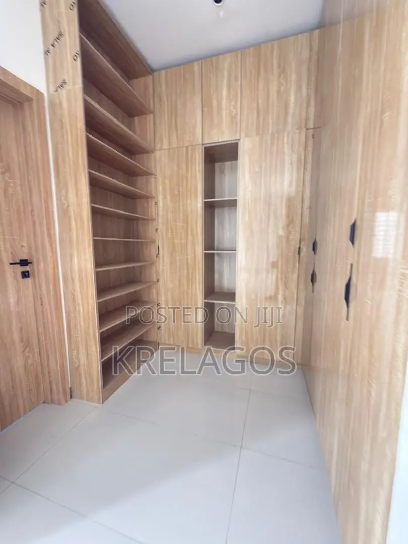 4bdrm Duplex in Ado / Ajah for sale in Ado / Ajah