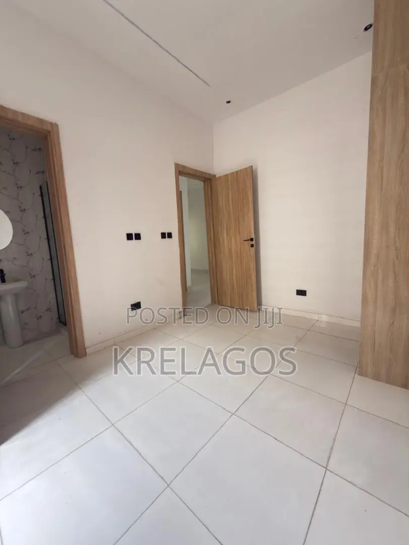 4bdrm Duplex in Ado / Ajah for sale in Ado / Ajah