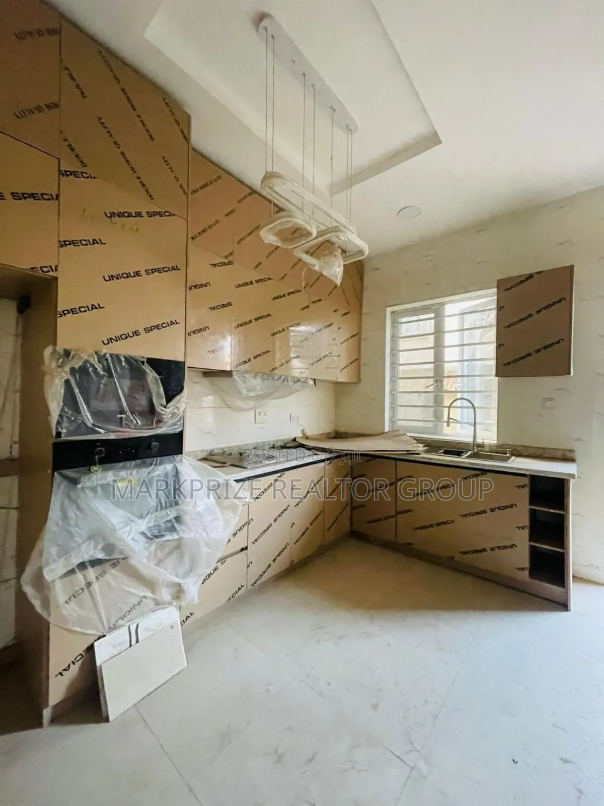 4bdrm Duplex in Adeniyi Jones Ikeja for sale in Adeniyi Jones
