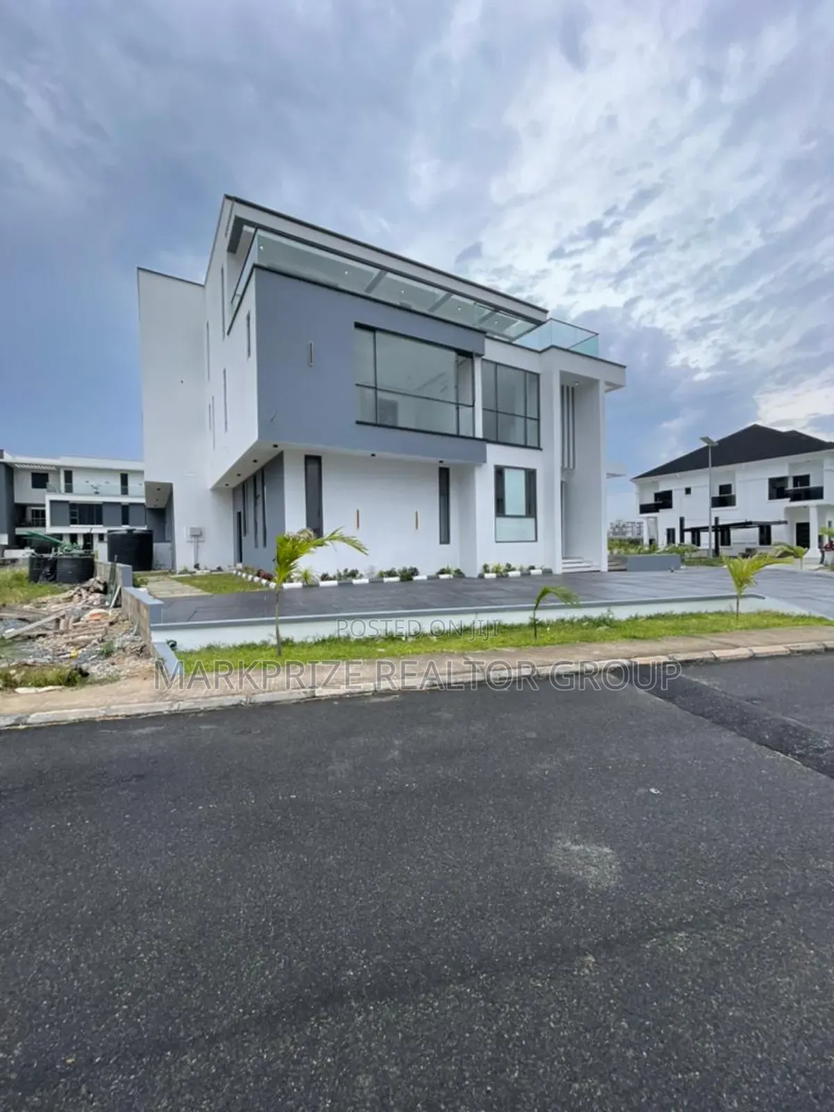 5bdrm Duplex in Ikate Lekki Lagos for sale in Ikate-Elegushi