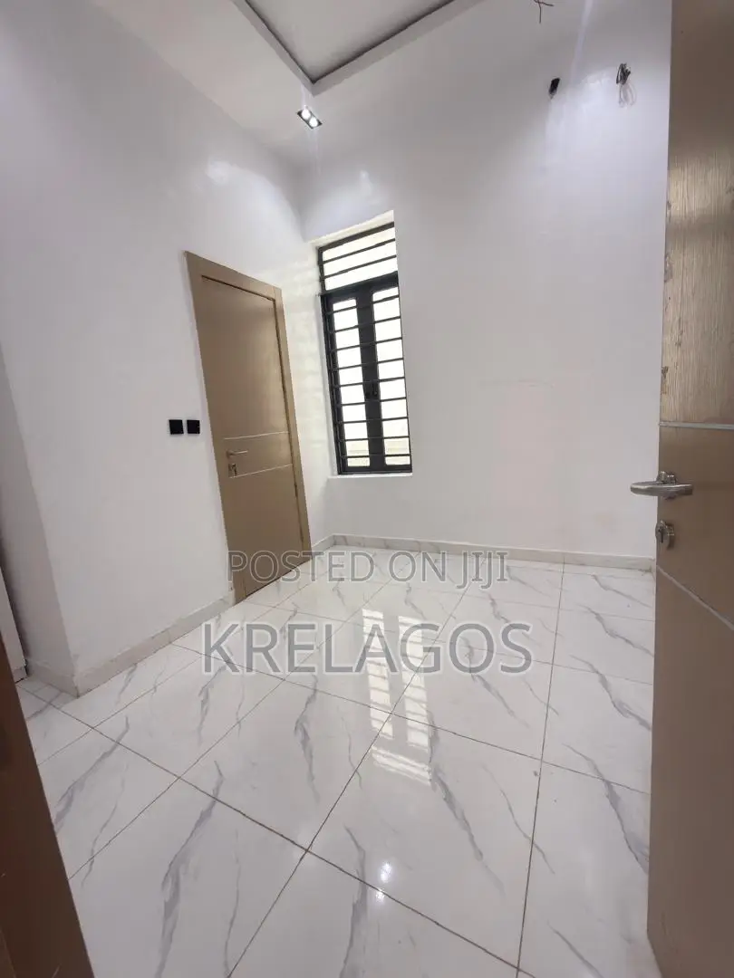 4bdrm Duplex in Ajah for sale in Ado / Ajah