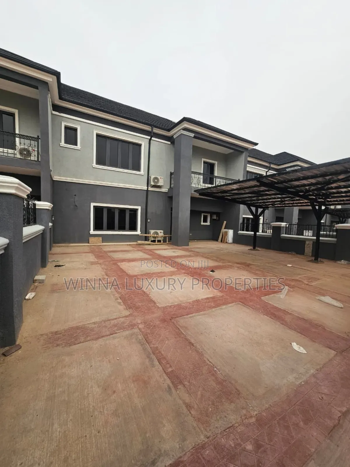 4bdrm Duplex in Back Of Dunamis, Lugbe District for rent in Lugbe District