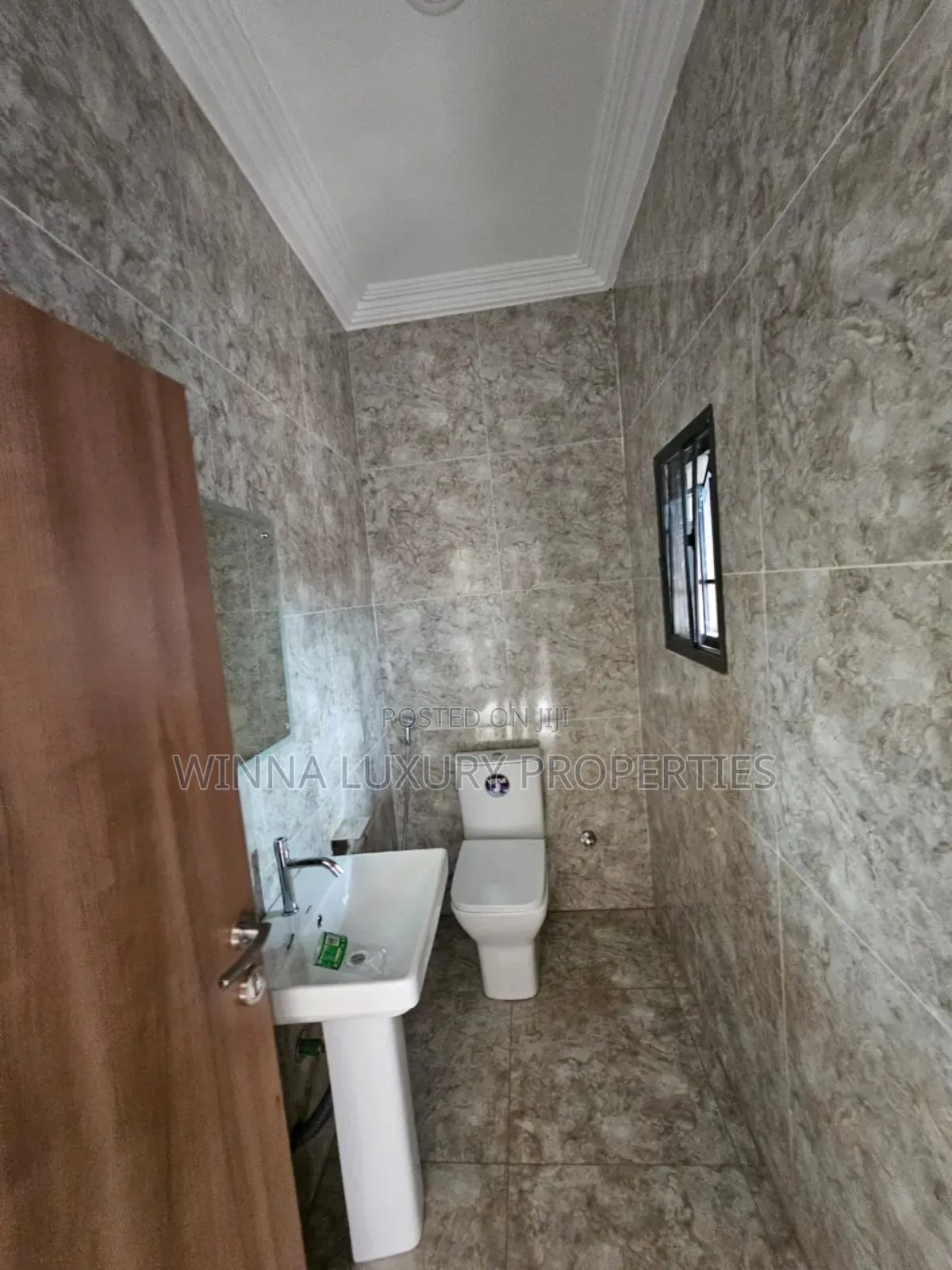 4bdrm Duplex in Back Of Dunamis, Lugbe District for rent in Lugbe District
