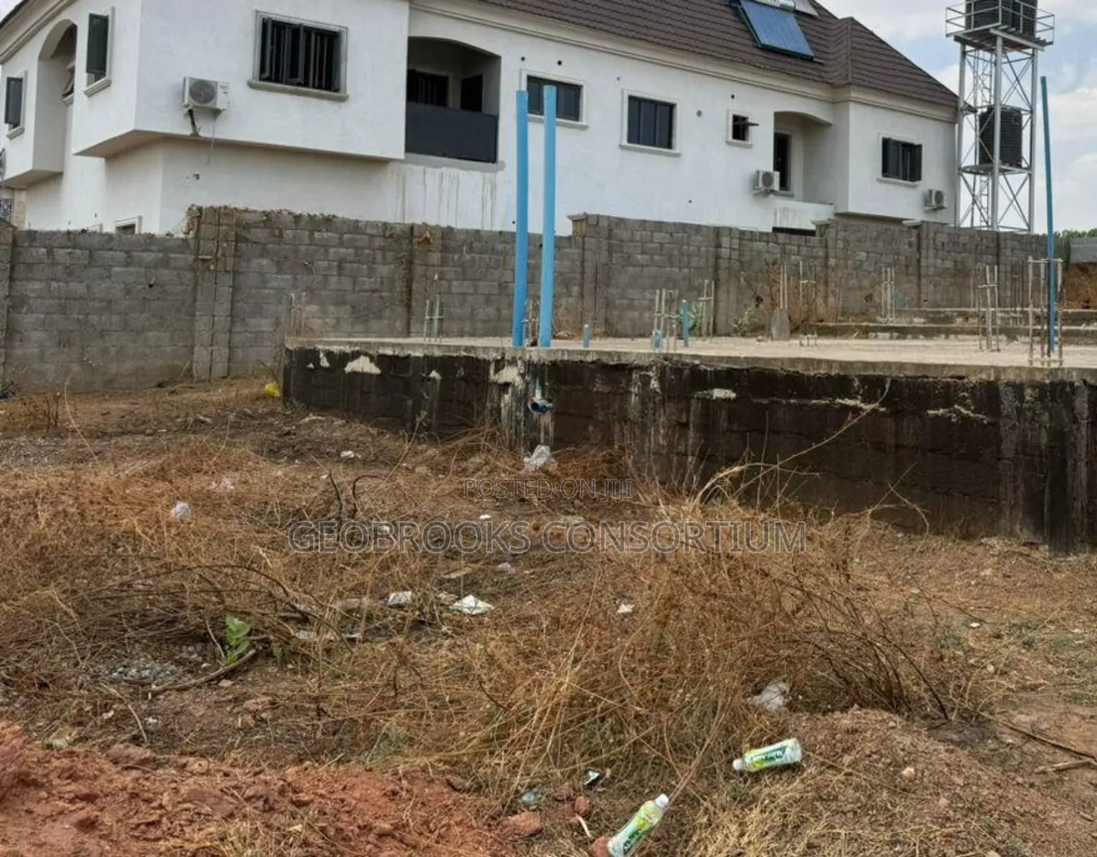 750sqm Dry Land With A Fresh Foundation For Sale At Nnpc Estate Abuja. in Life Camp