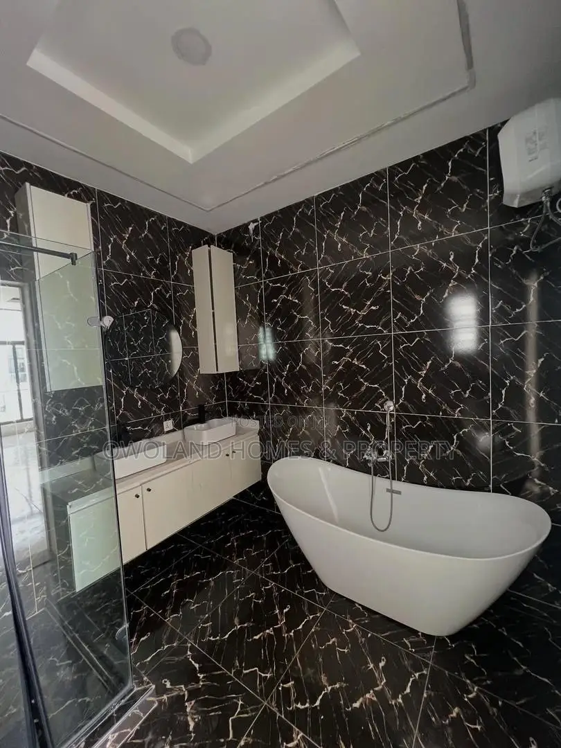 4bdrm Duplex in Orchid, Lekki for rent in Lekki