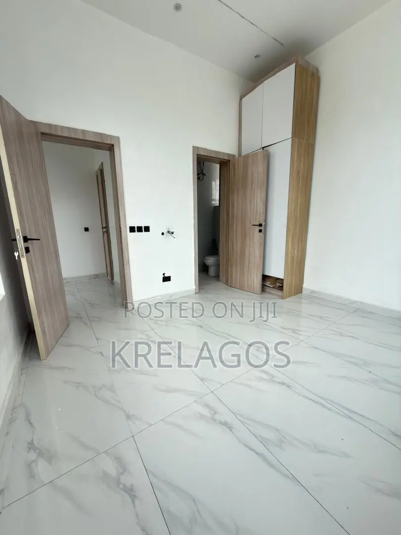 5bdrm Duplex in Ado / Ajah for sale in Ado / Ajah
