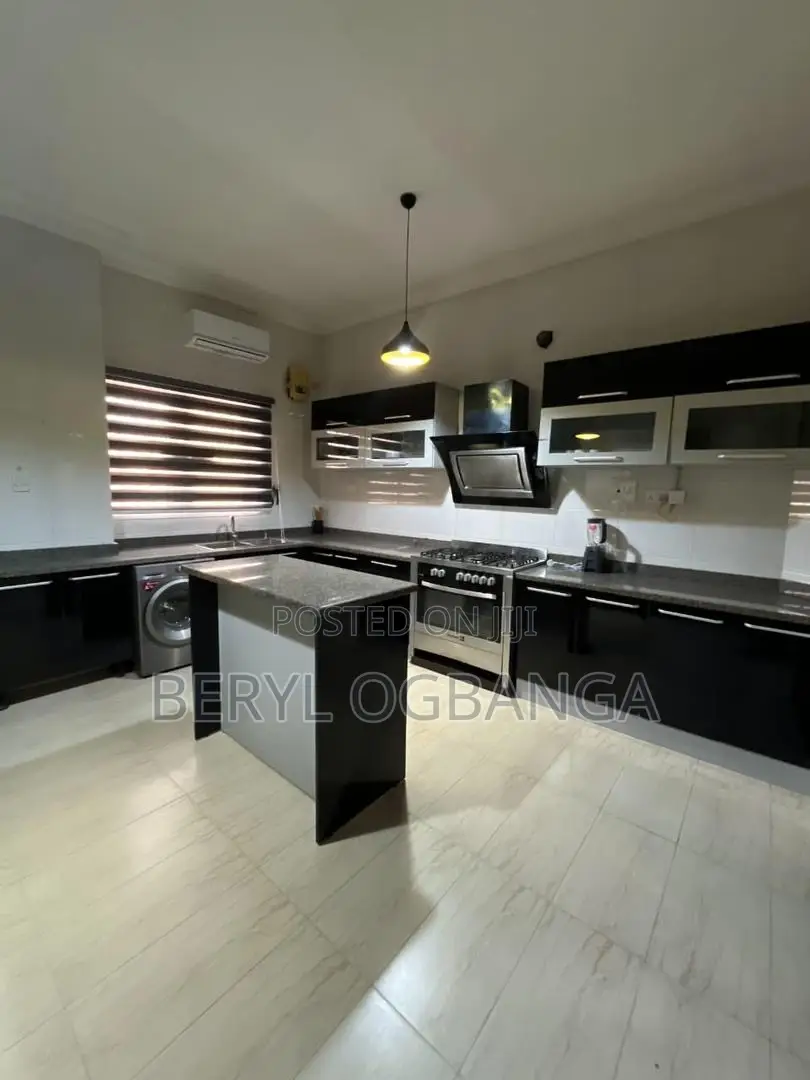 Furnished 4bdrm Duplex in Ikate for rent in Ikate