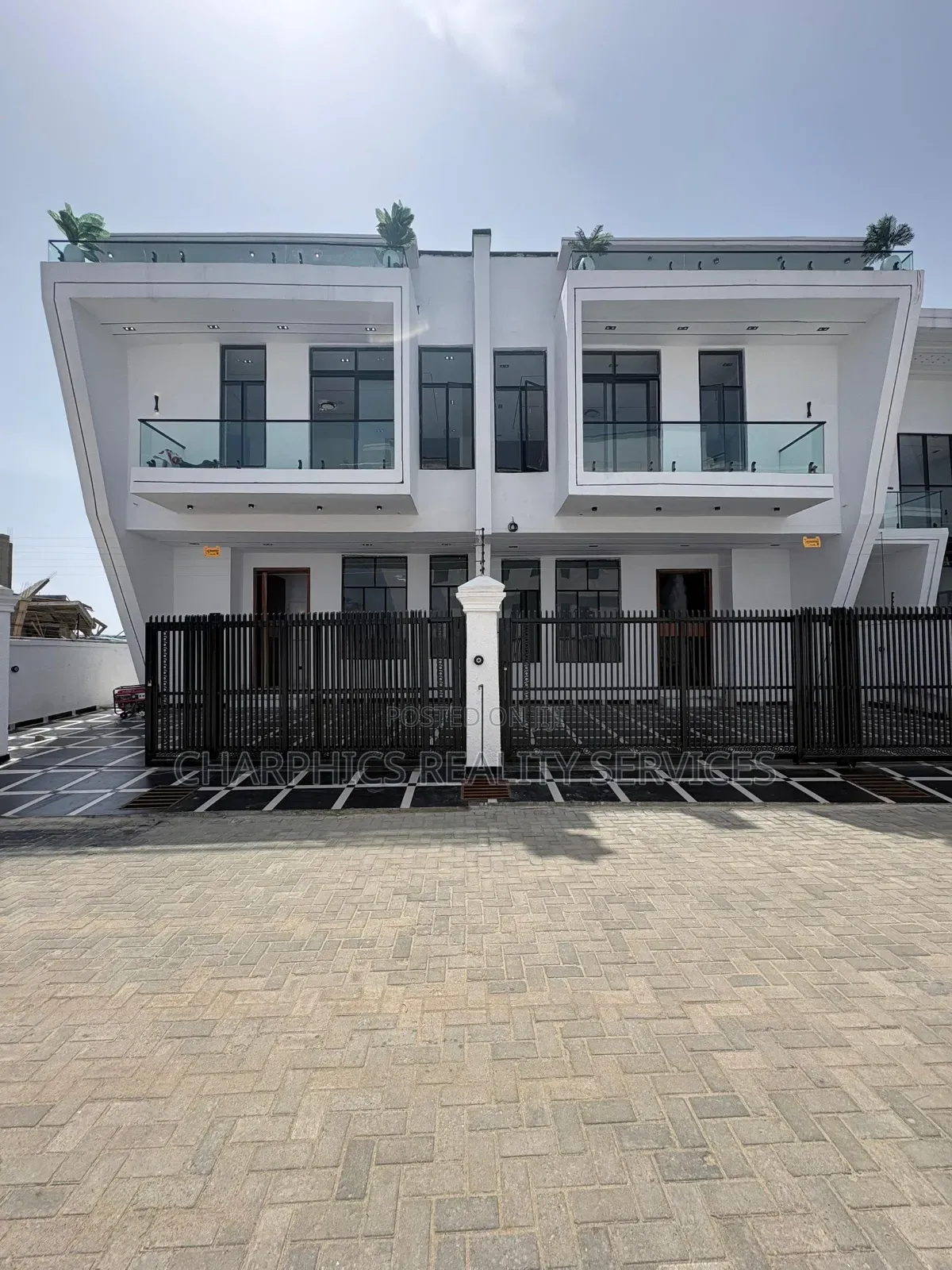 4bdrm Duplex in Abraham Adesanya Estate for sale in Abraham Adesanya Estate